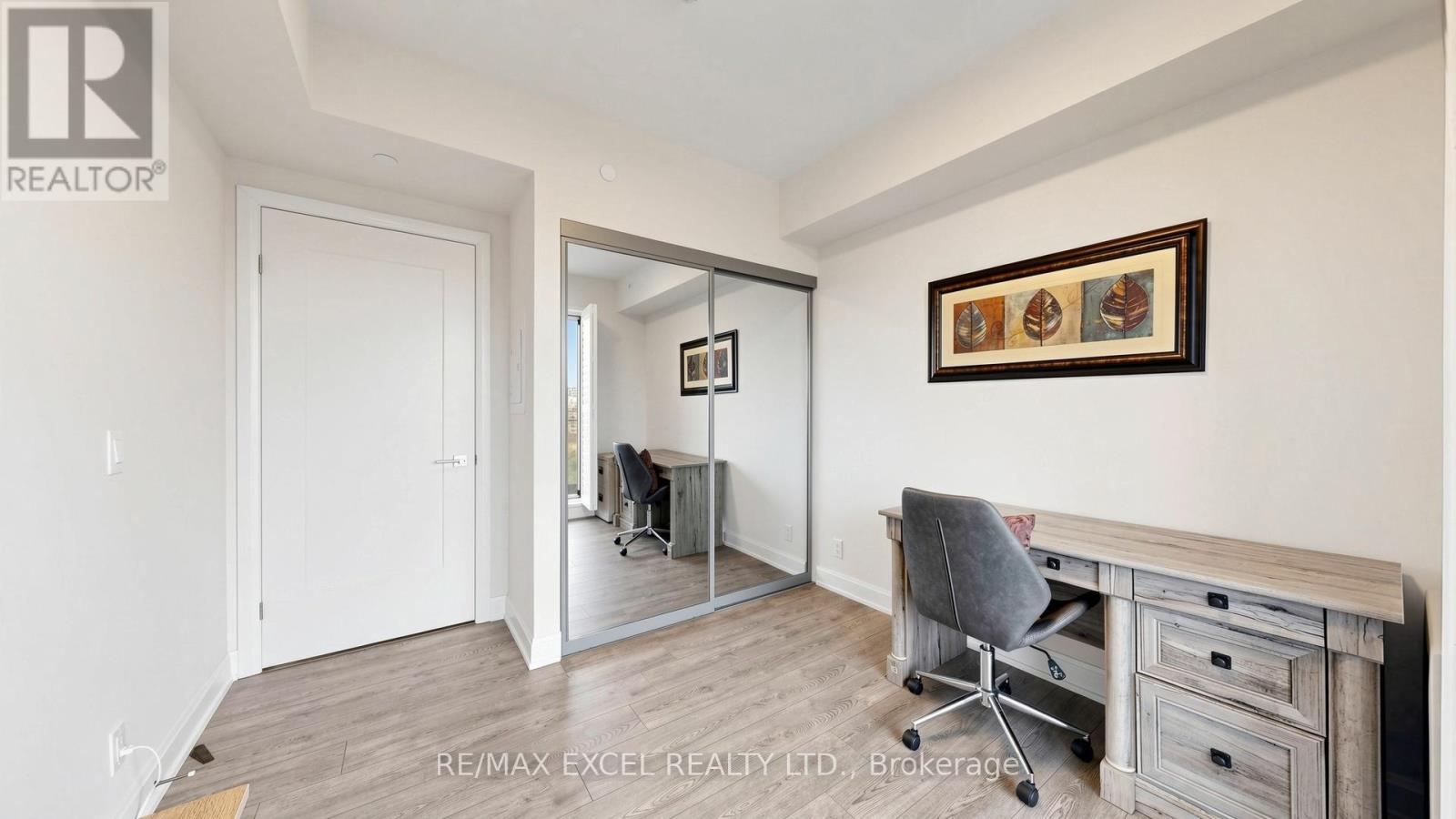 1005 - 8 Water Walk Drive, Markham, Ontario  L3R 6L4 - Photo 25 - N13109104