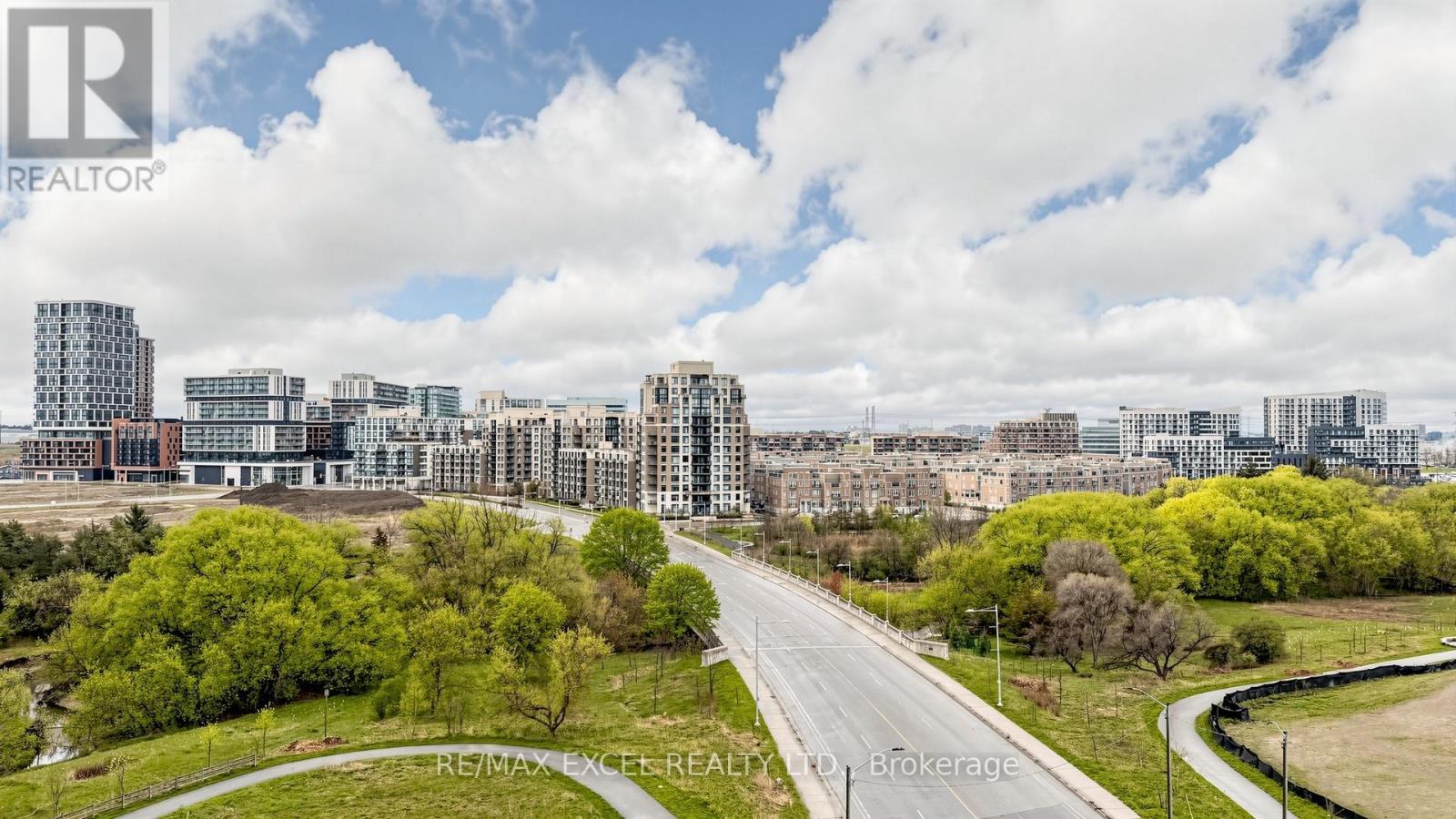 1005 - 8 Water Walk Drive, Markham, Ontario  L3R 6L4 - Photo 33 - N13109104