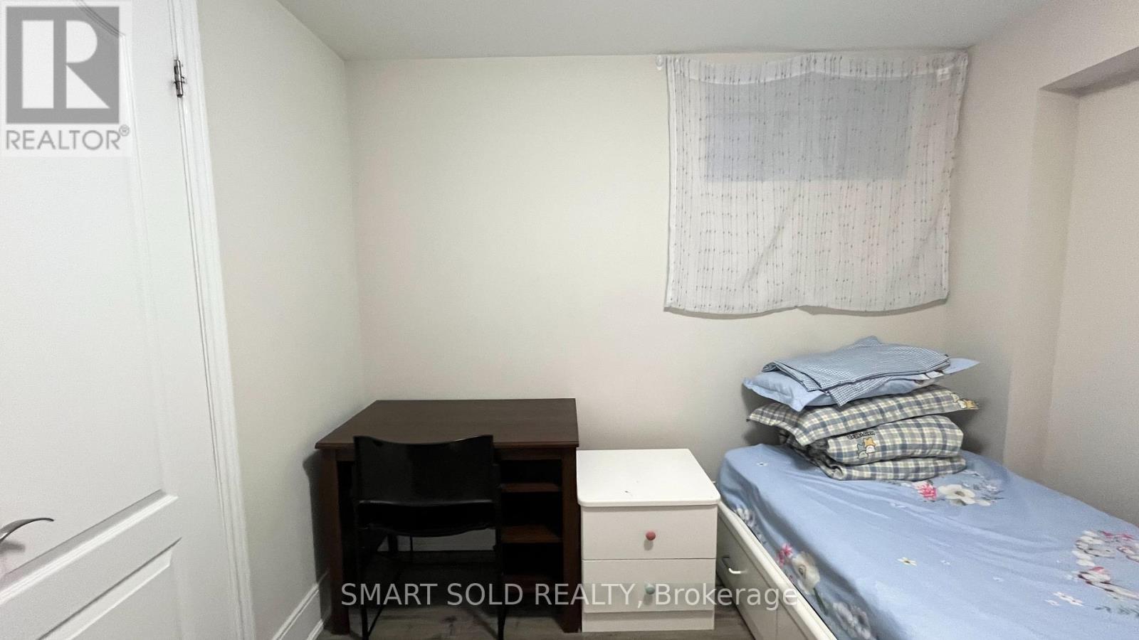 Bsmt - 1040 Ossington Avenue, Toronto, Ontario  M6G 3V6 - Photo 13 - W13109066