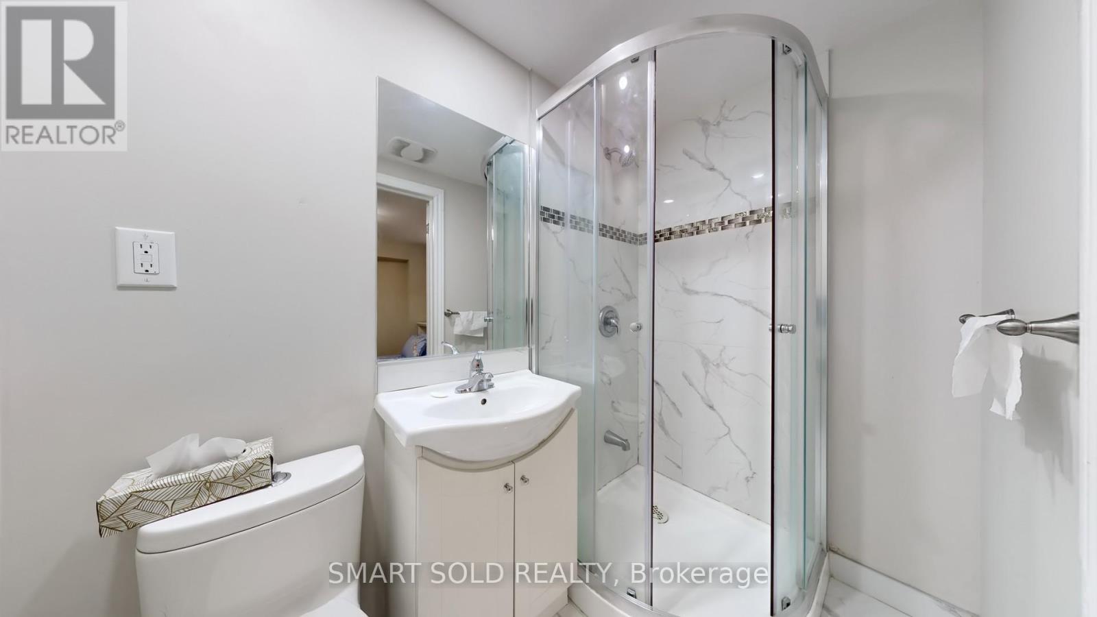 Bsmt - 1040 Ossington Avenue, Toronto, Ontario  M6G 3V6 - Photo 14 - W13109066