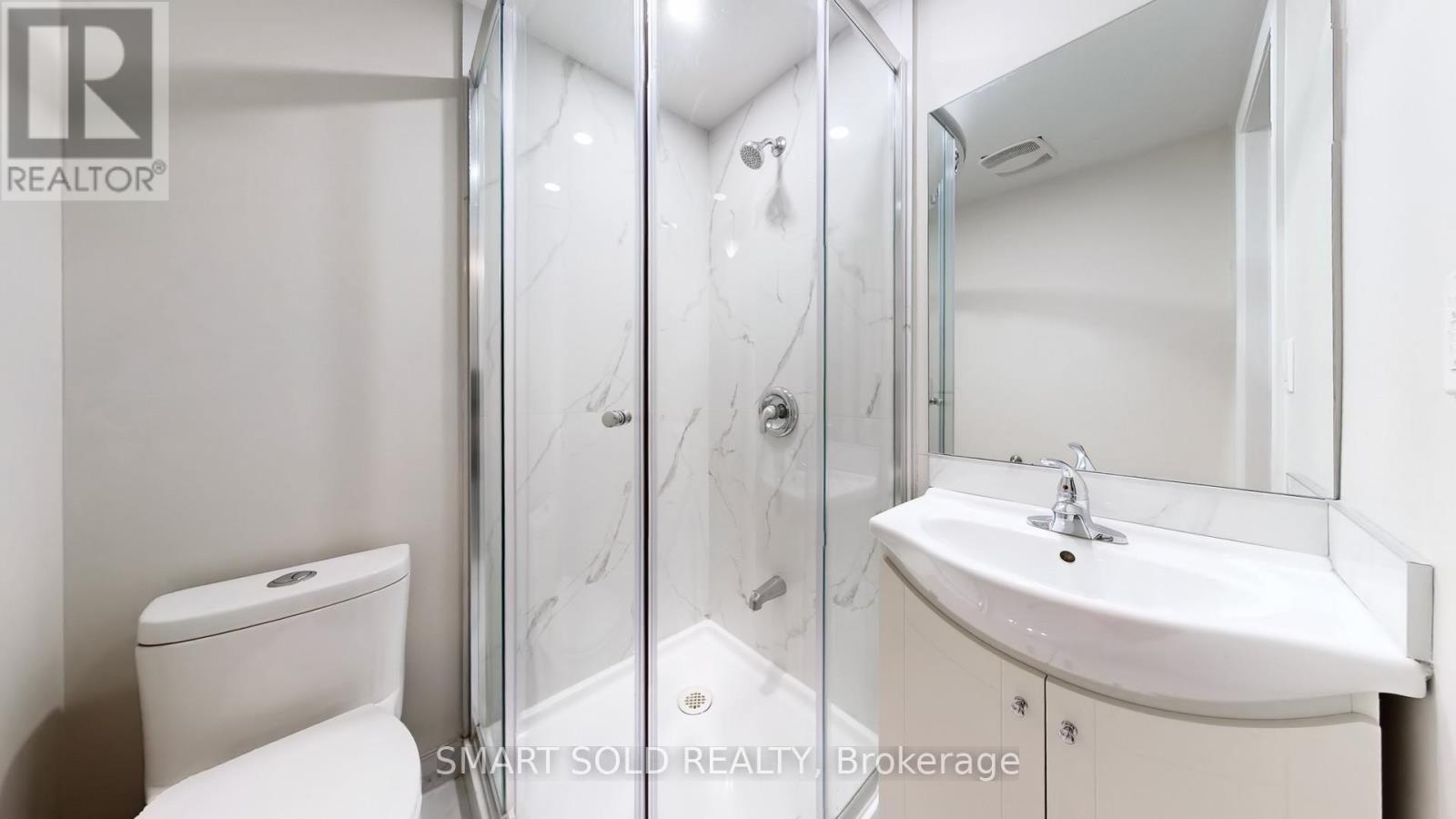 Bsmt - 1040 Ossington Avenue, Toronto, Ontario  M6G 3V6 - Photo 15 - W13109066
