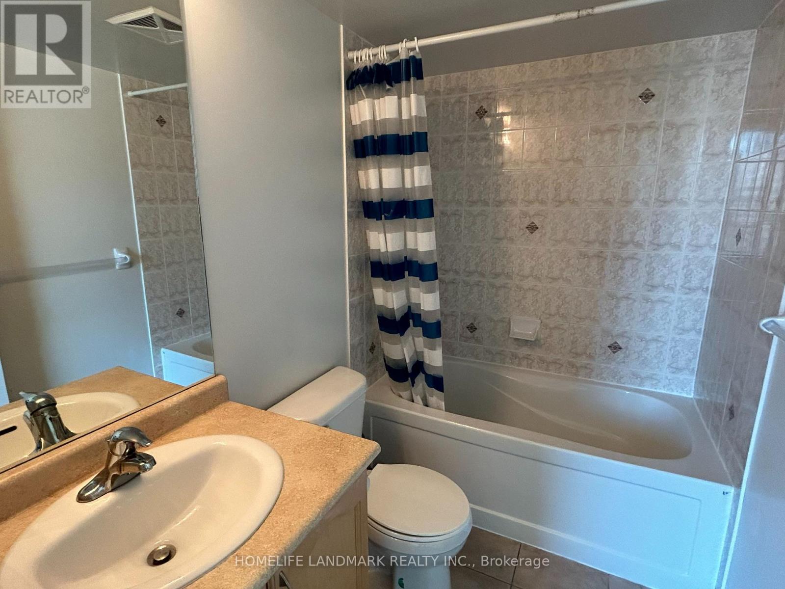 1808 - 208 Enfield Place, Mississauga, Ontario  L5B 0G8 - Photo 10 - W13109078