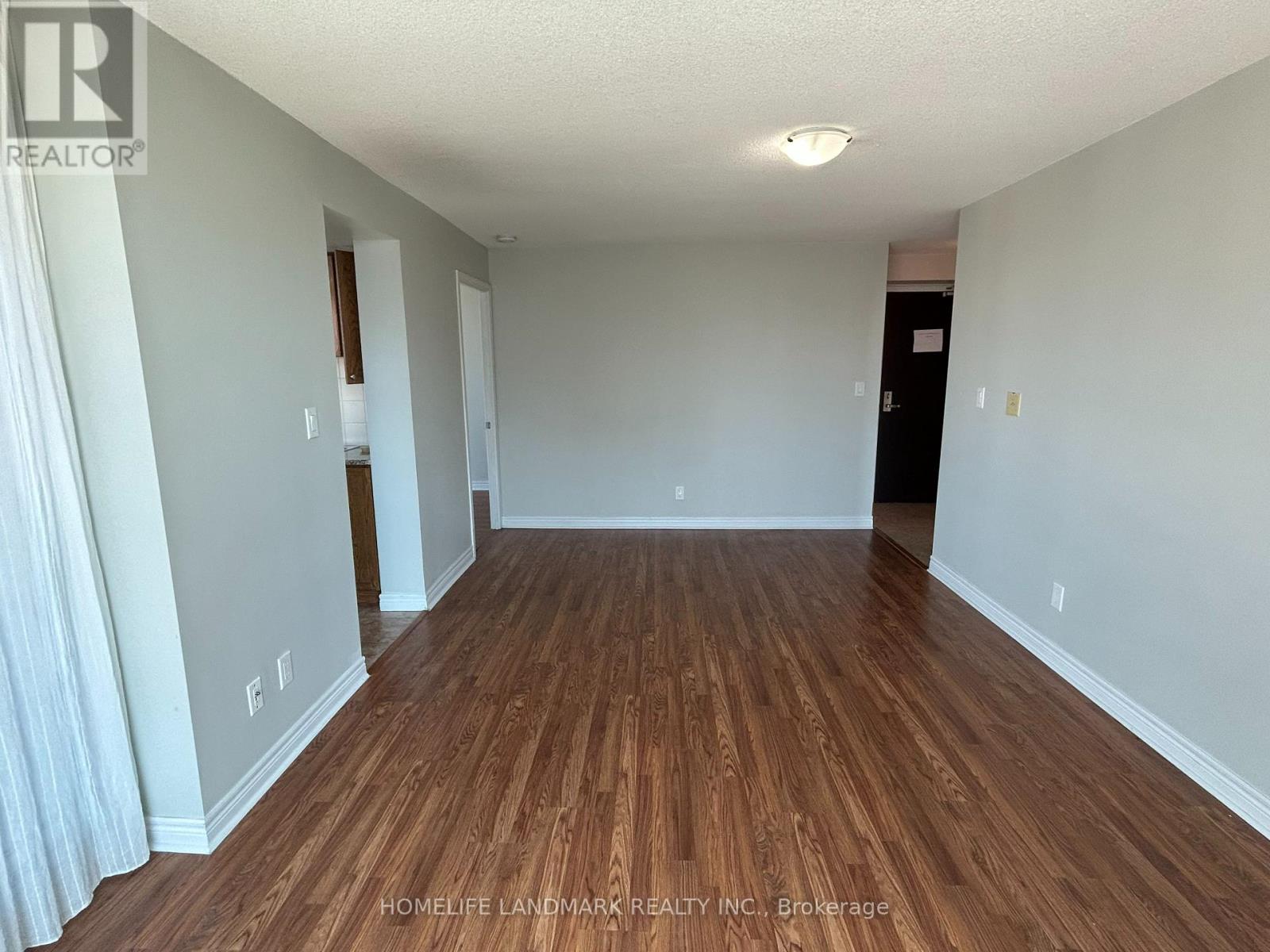 1808 - 208 Enfield Place, Mississauga, Ontario  L5B 0G8 - Photo 5 - W13109078