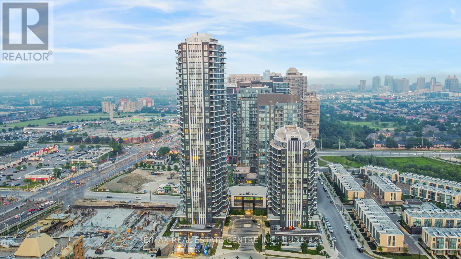 2917 - 35 WATERGARDEN DRIVE, Mississauga, Ontario