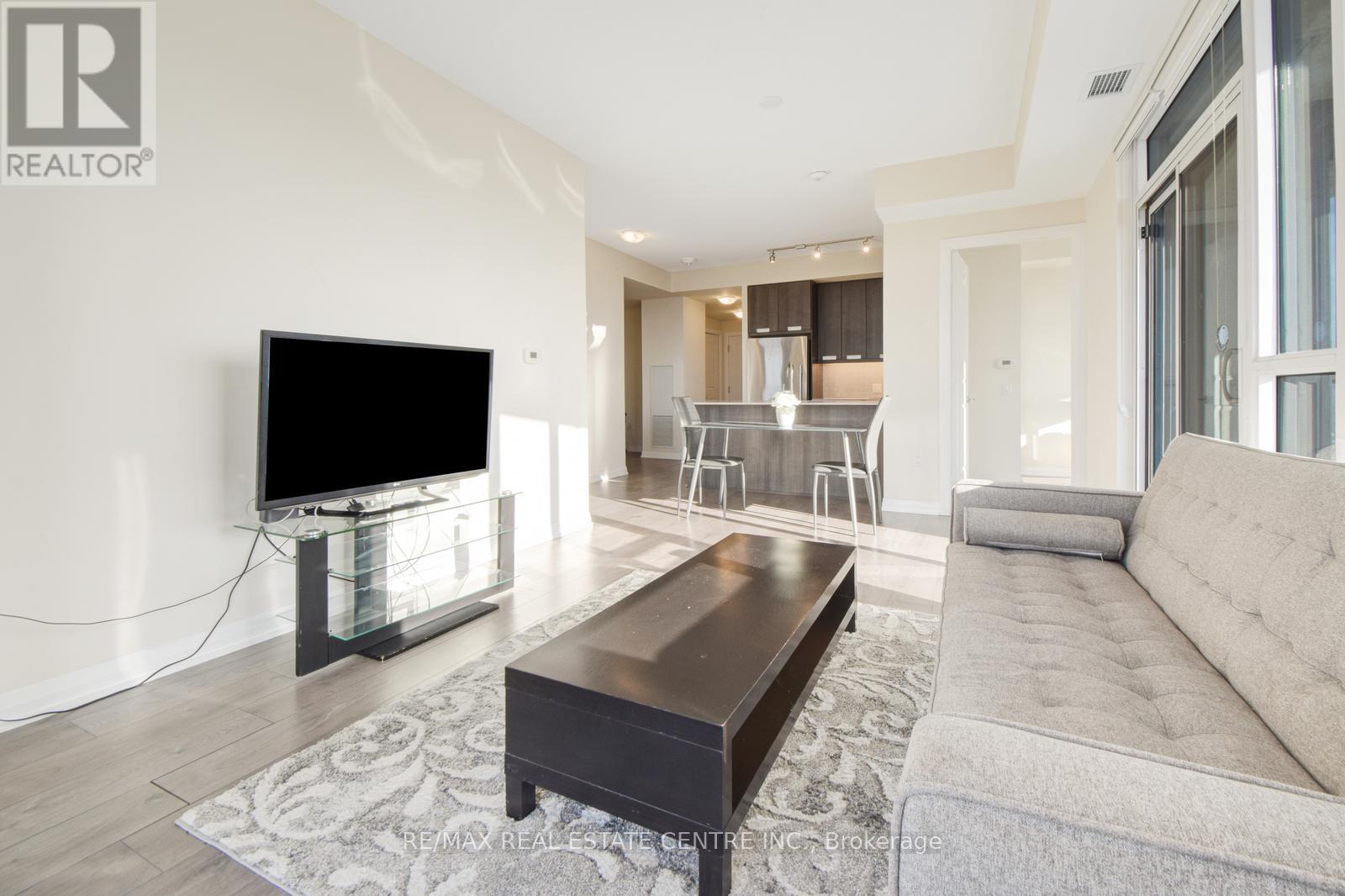2917 - 35 Watergarden Drive, Mississauga, Ontario  L5R 1B2 - Photo 15 - W13109112