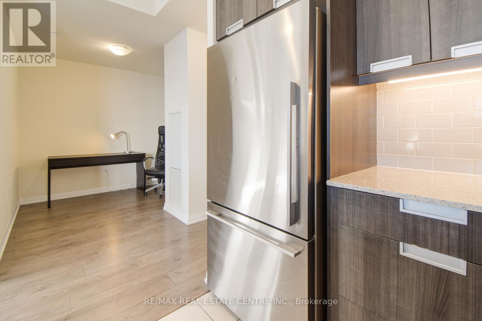 2917 - 35 Watergarden Drive, Mississauga, Ontario  L5R 1B2 - Photo 28 - W13109112