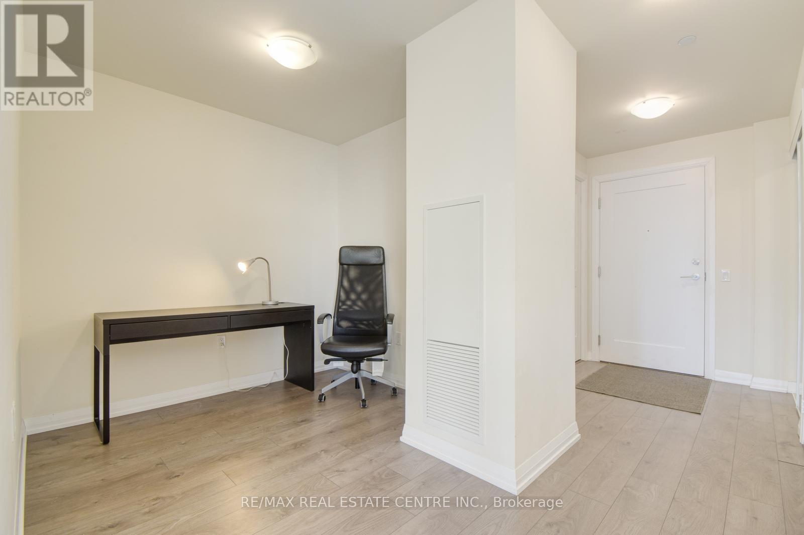 2917 - 35 Watergarden Drive, Mississauga, Ontario  L5R 1B2 - Photo 8 - W13109112