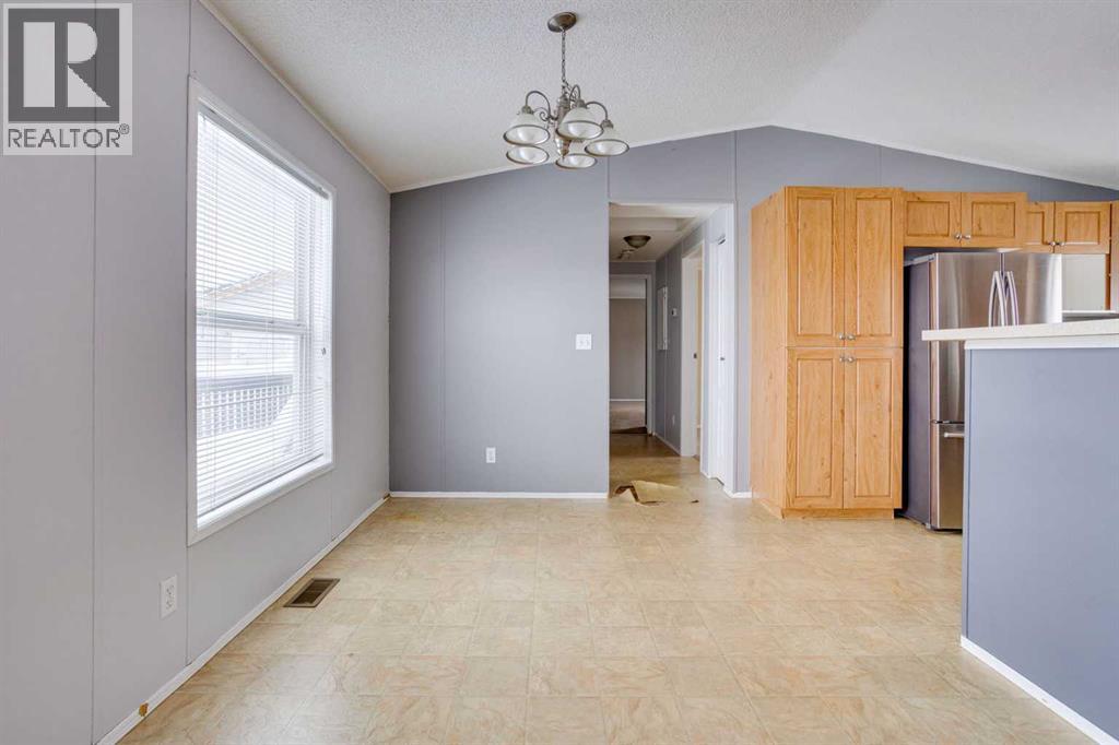 377 Ash Way, Fort Mcmurray, Alberta  T9K 0H7 - Photo 13 - A2309362