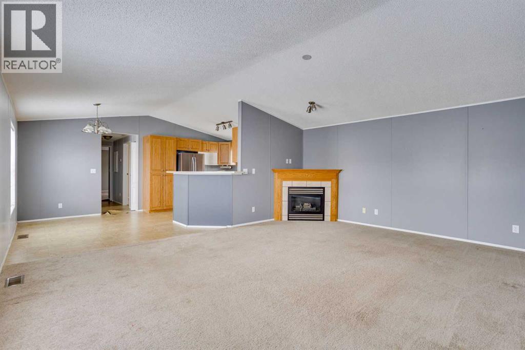 377 Ash Way, Fort Mcmurray, Alberta  T9K 0H7 - Photo 4 - A2309362