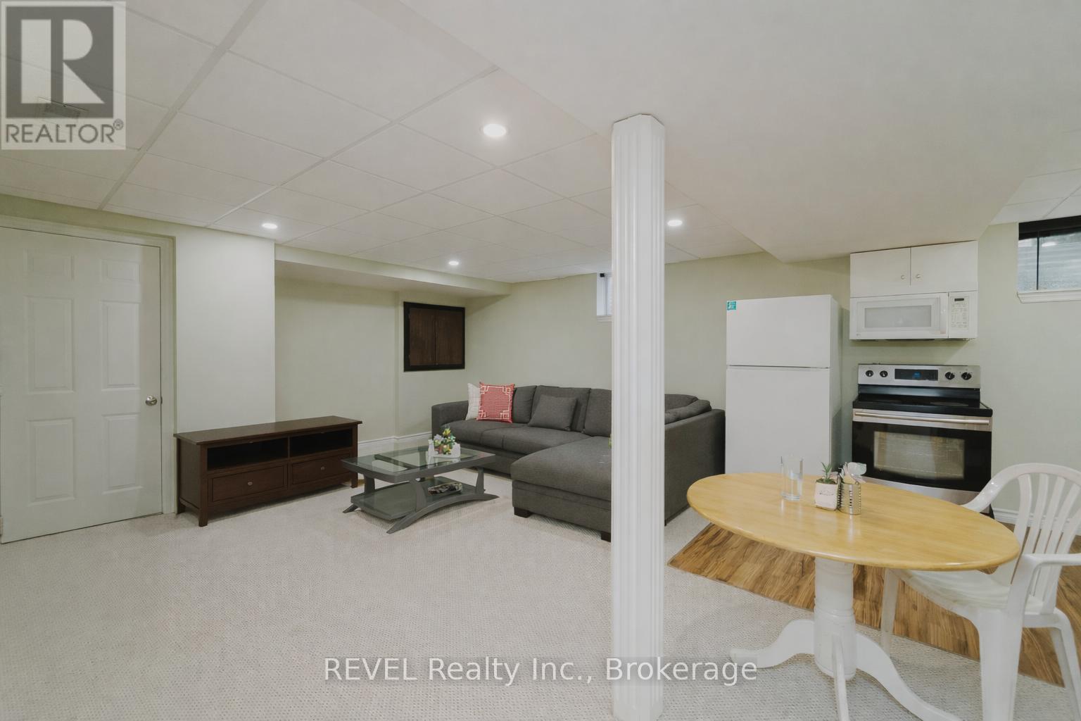 6978 Shannon Drive, Niagara Falls, Ontario  L2H 3N7 - Photo 31 - X13109138