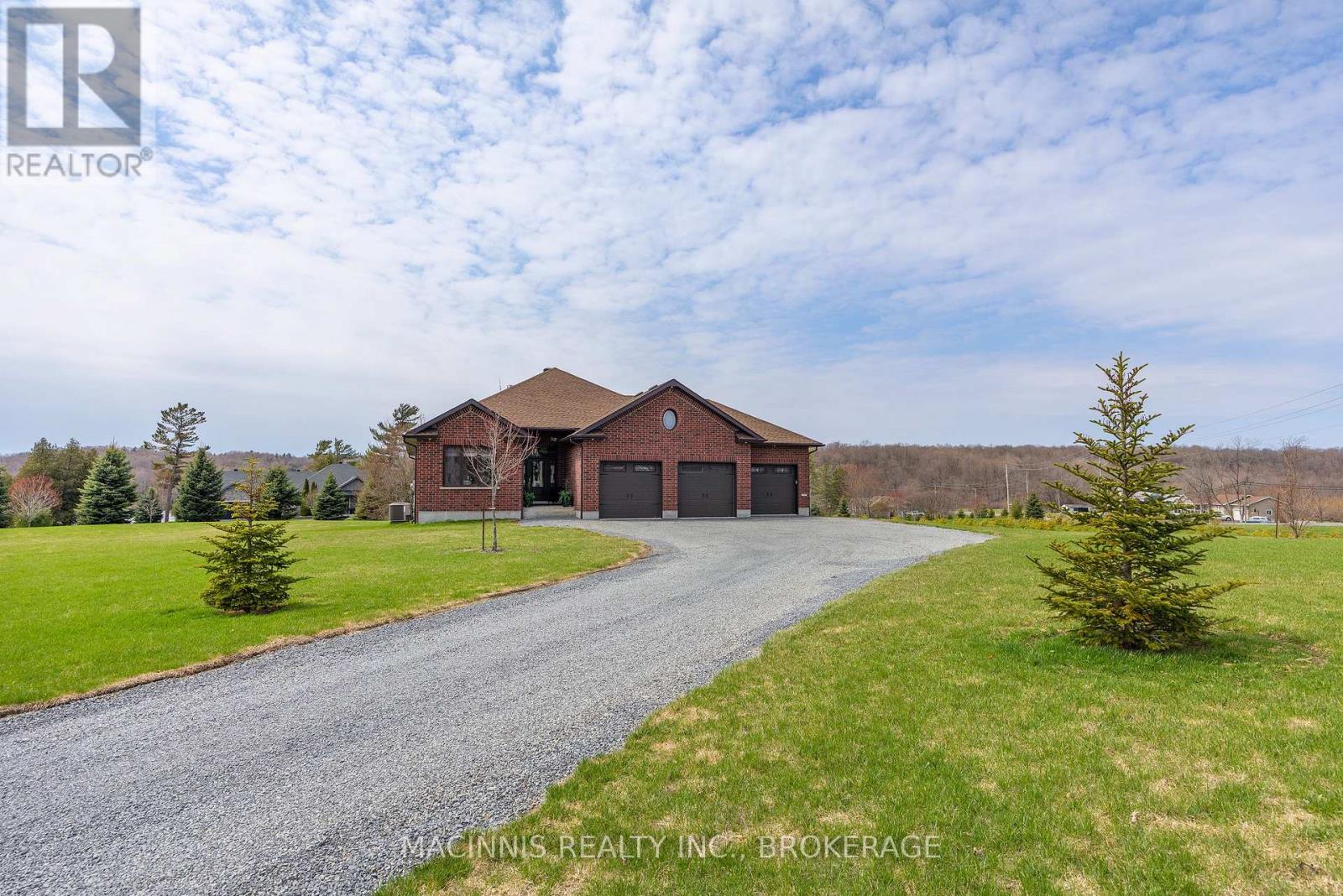 4 Sandstone Court, Frontenac, Ontario  K0H 1H0 - Photo 2 - X13109136