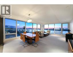 401 6633 PEARSON WAY, Richmond, British Columbia