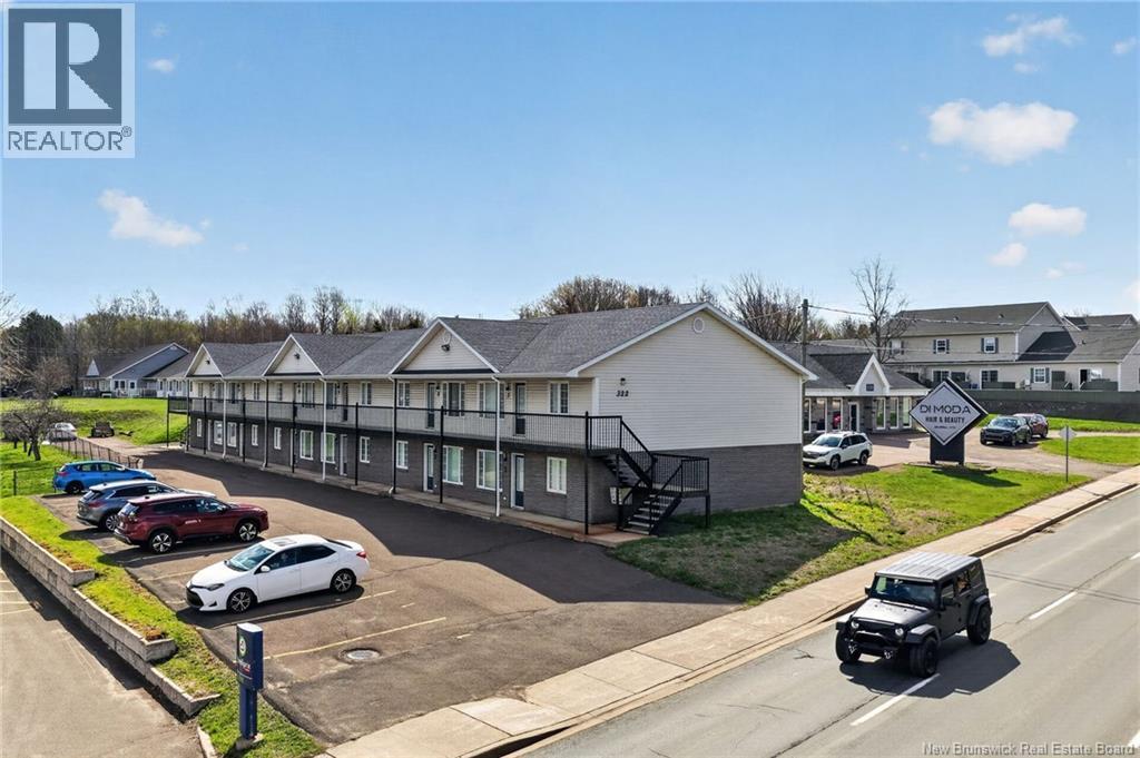 322 Amirault, Dieppe, New Brunswick  E1A 6Y9 - Photo 4 - NB131927
