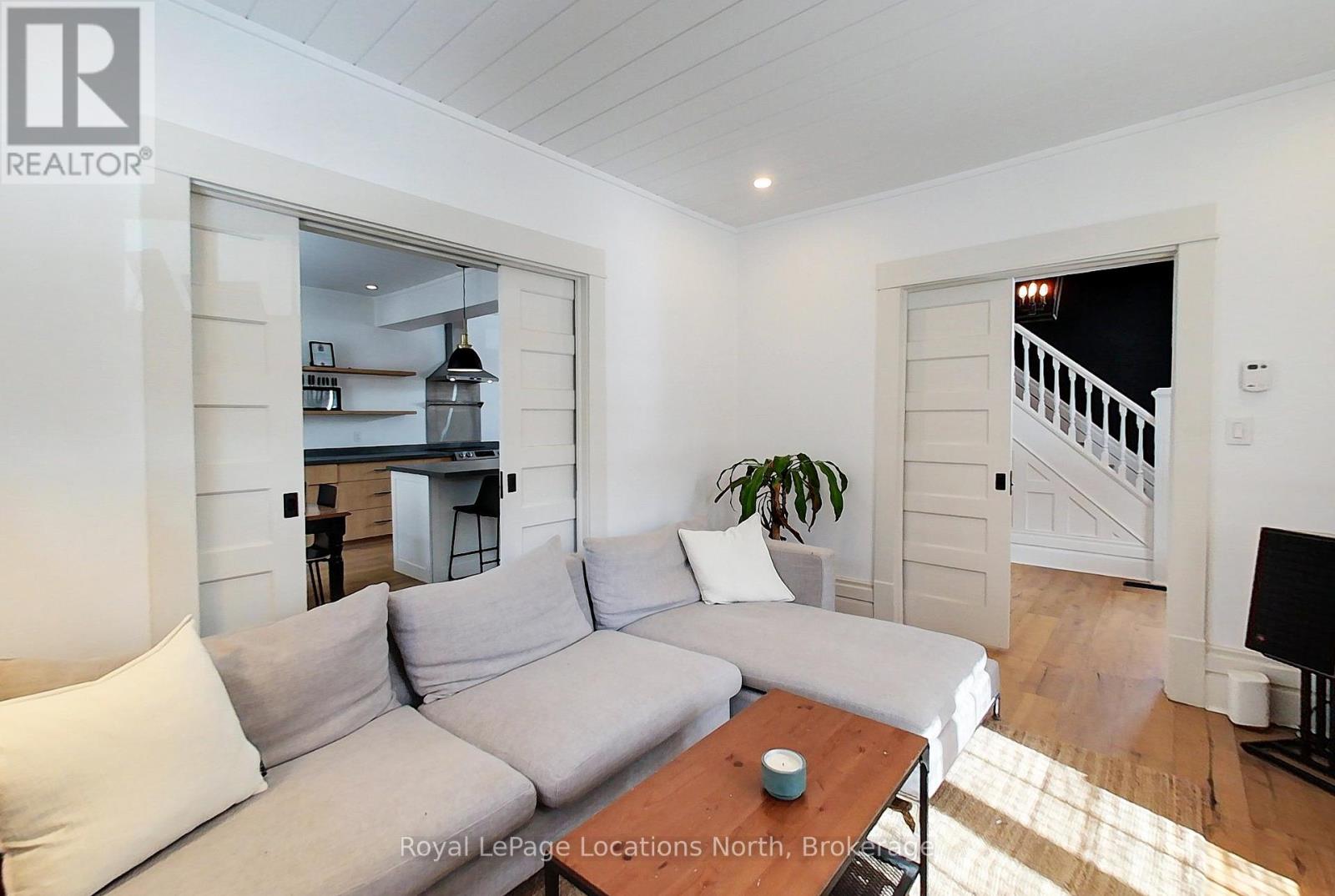 24 Marshall Street W, Meaford, Ontario  N4L 1E3 - Photo 3 - X12903526