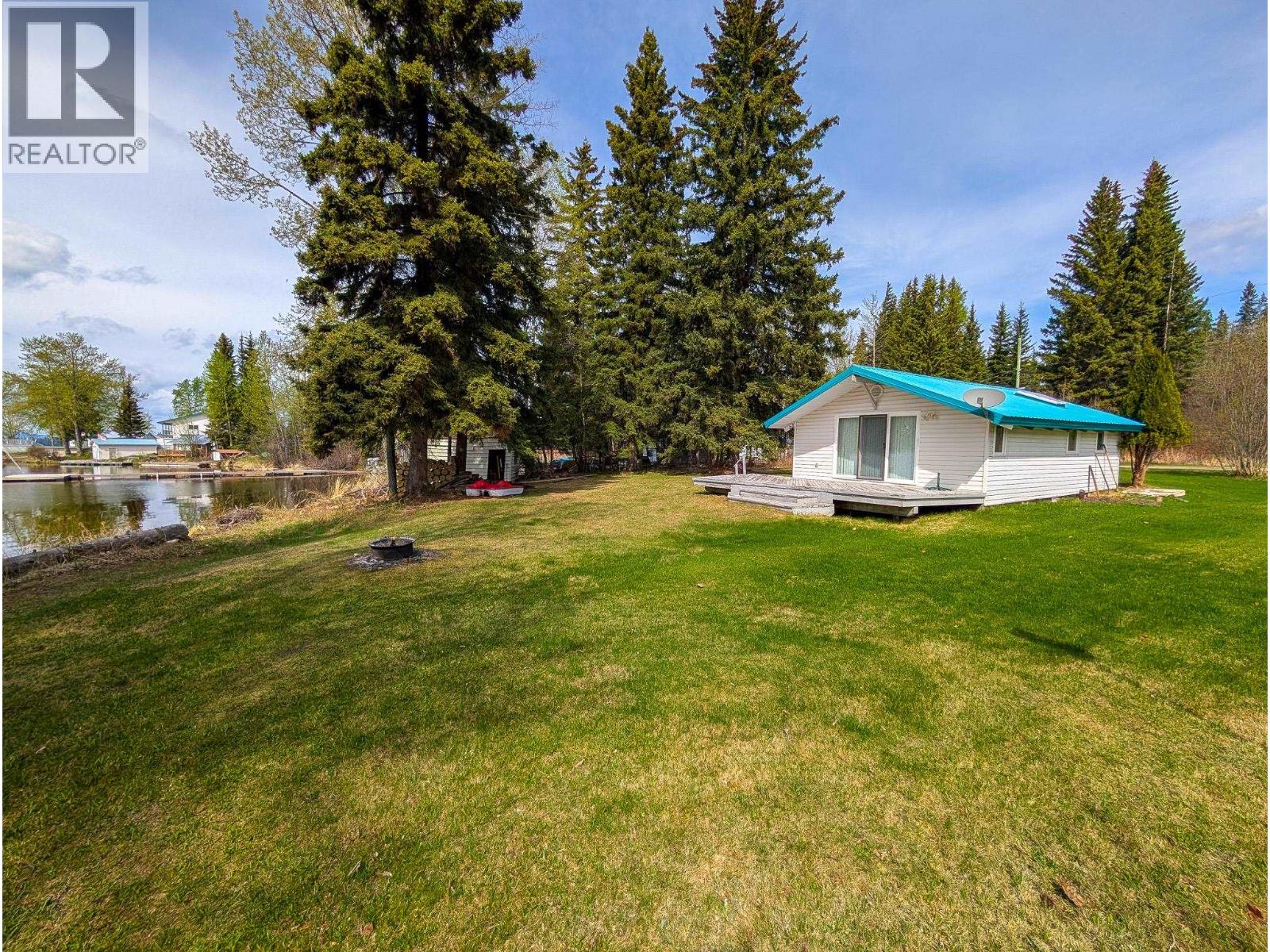 50505 Lake Drive, Vanderhoof, British Columbia  V0J 3A3 - Photo 4 - R3121786
