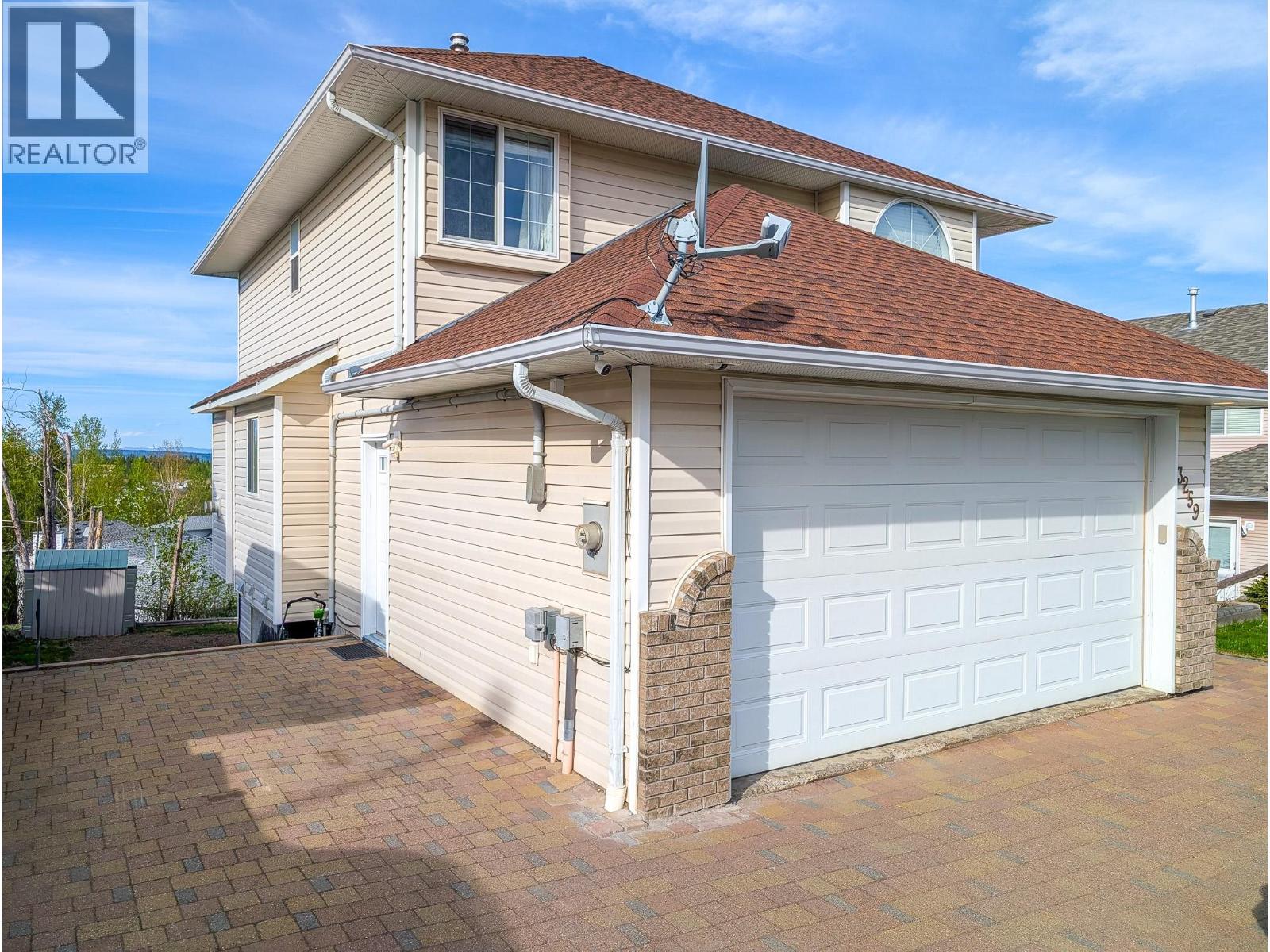 3259 Vista View Road, Prince George, British Columbia  V2N 6R7 - Photo 3 - R3121787