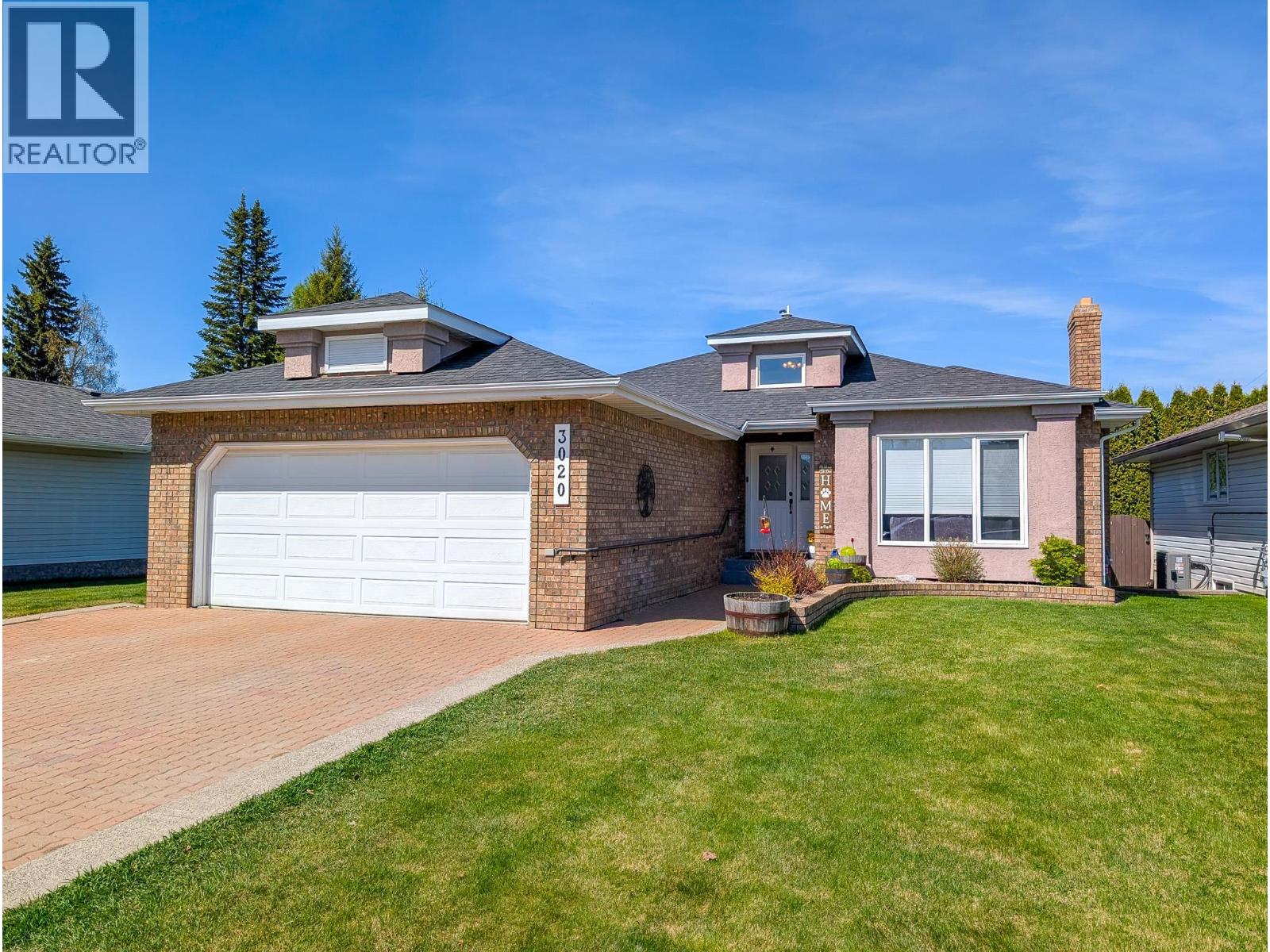 3020 Seton Crescent, Prince George, British Columbia  V2K 4T7 - Photo 1 - R3121788