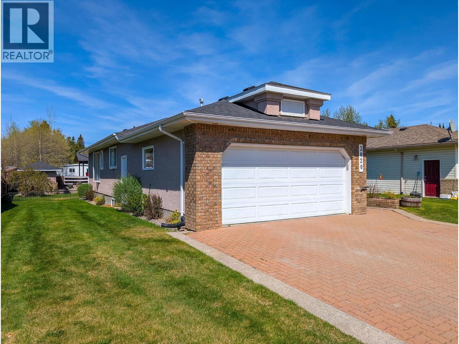 3020 Seton Crescent, Prince George, British Columbia  V2K 4T7 - Photo 3 - R3121788