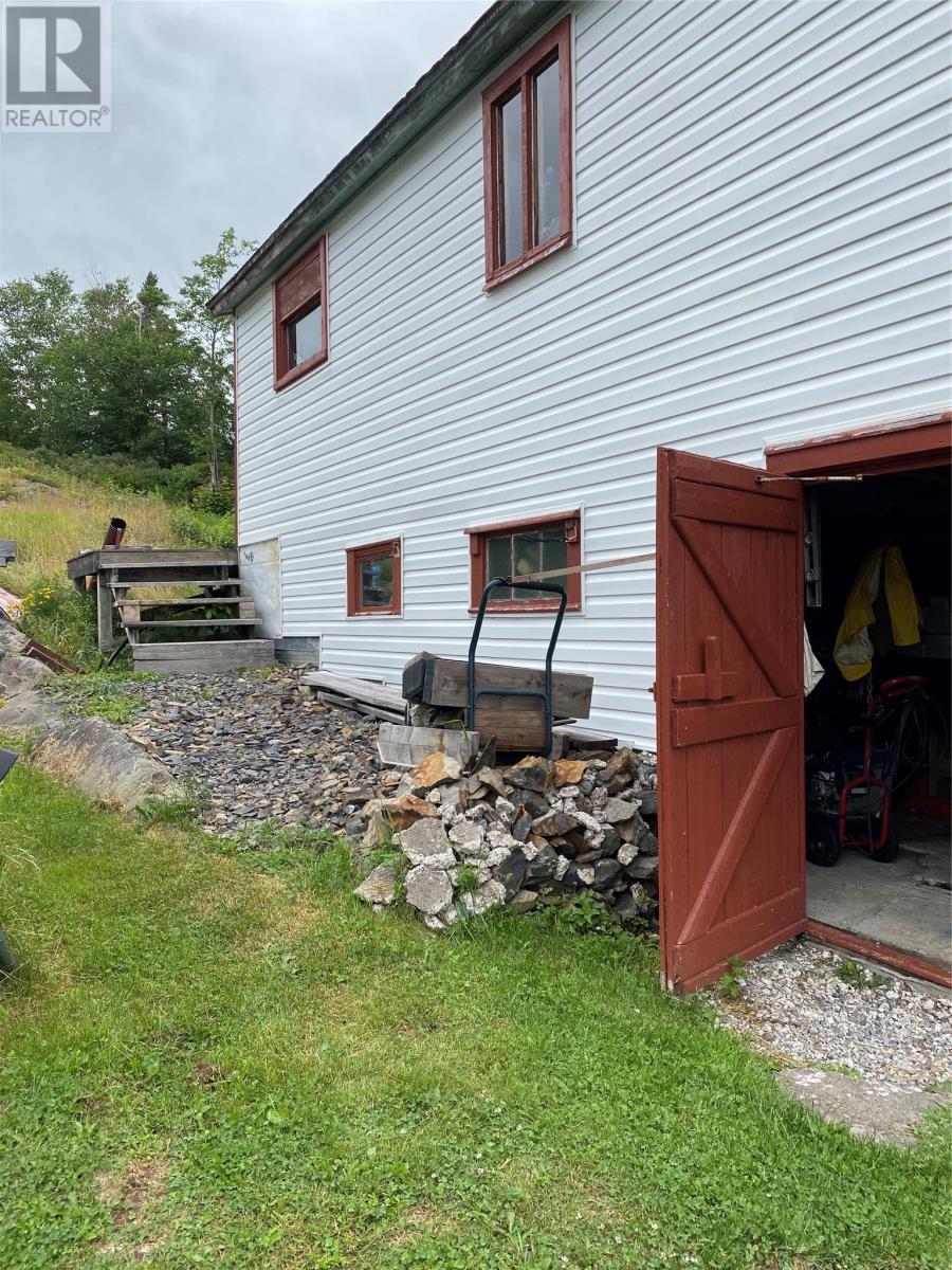 Photo 32