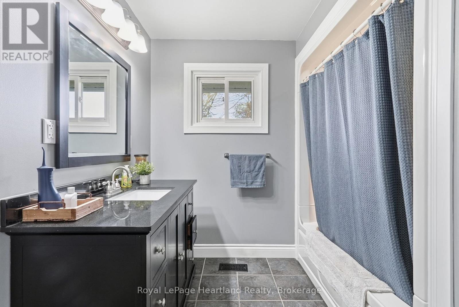 2055 John Street, Howick, Ontario  N0G 1X0 - Photo 18 - X13109202