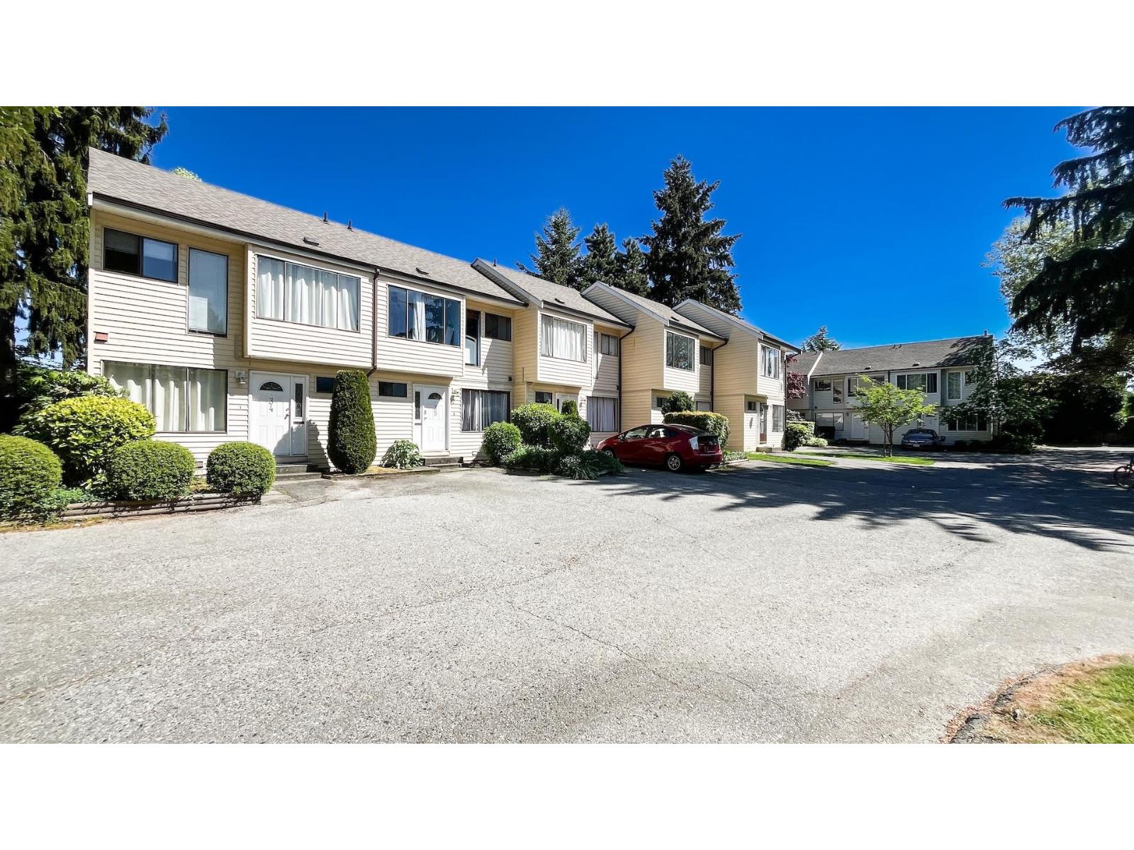 35 9348 128 Street, Surrey, British Columbia  V3V 6A4 - Photo 2 - R3121785