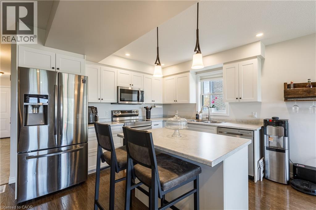 32 Frederick Street, Stratford, Ontario  N5A 3V4 - Photo 11 - 40828911