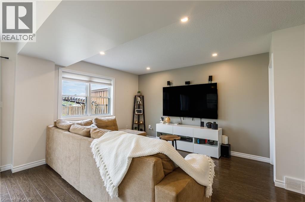 32 Frederick Street, Stratford, Ontario  N5A 3V4 - Photo 14 - 40828911