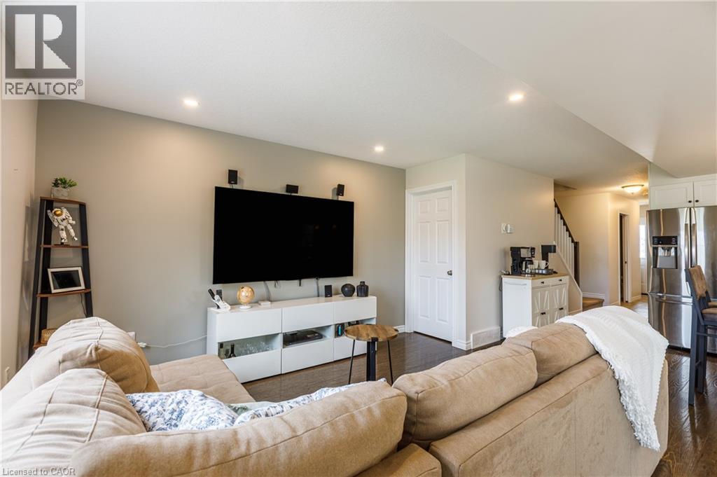 32 Frederick Street, Stratford, Ontario  N5A 3V4 - Photo 15 - 40828911