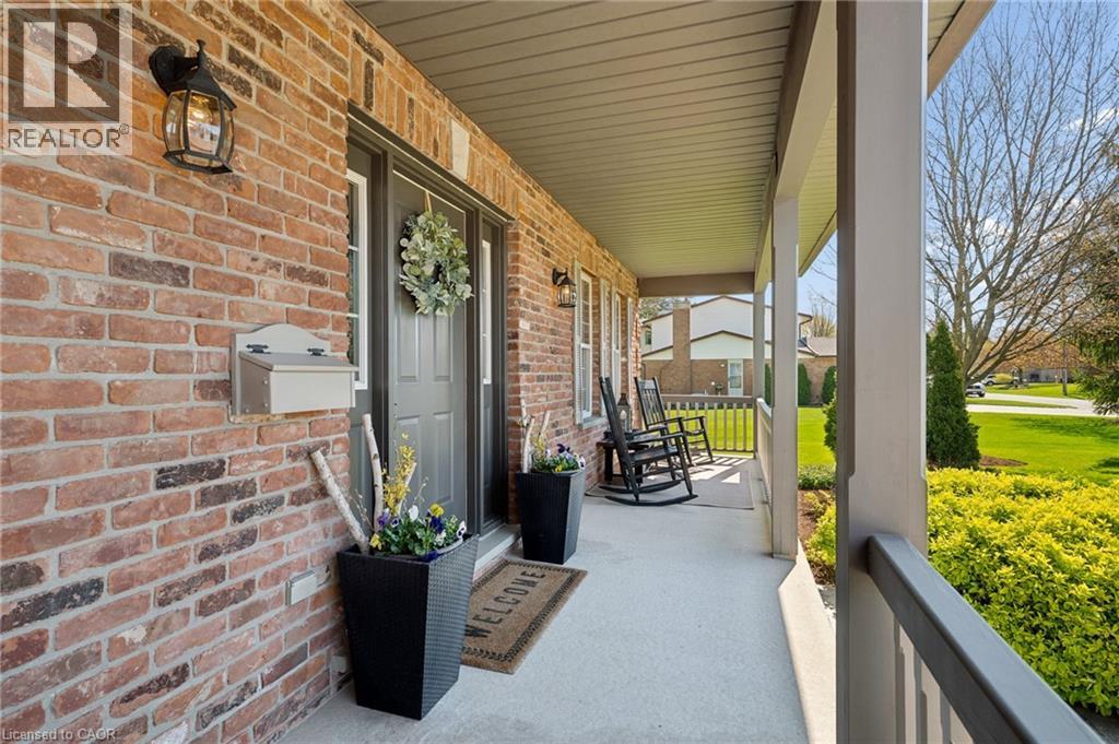 1033 Sunset Drive, St. Clements, Ontario  N0B 2M0 - Photo 4 - 40828852