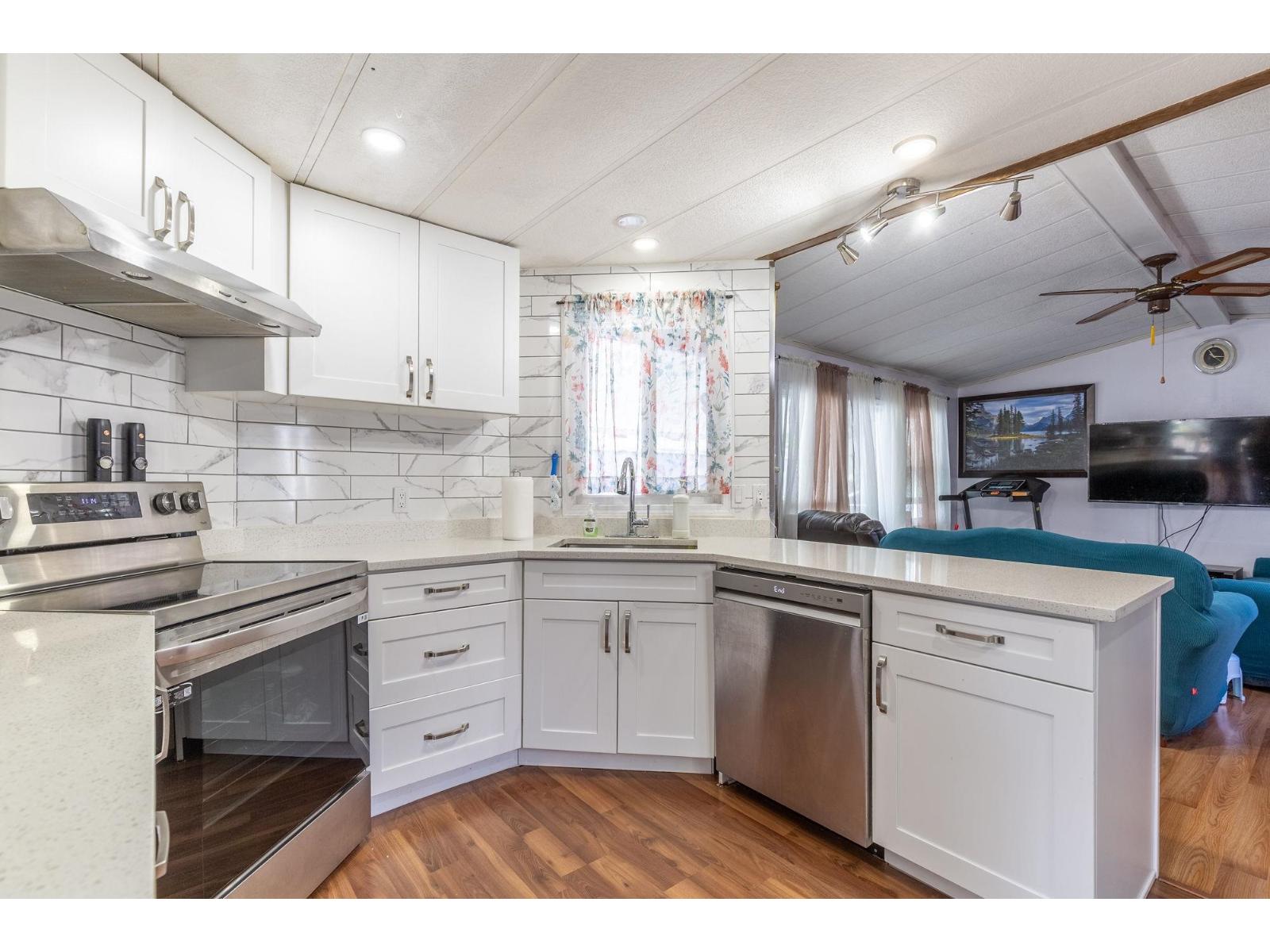 103 8224 134 Street, Surrey, British Columbia  V3W 4V1 - Photo 13 - R3121759