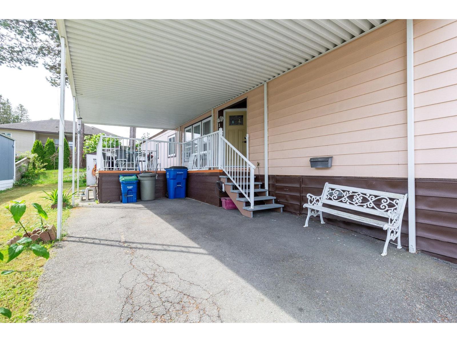 103 8224 134 Street, Surrey, British Columbia  V3W 4V1 - Photo 4 - R3121759