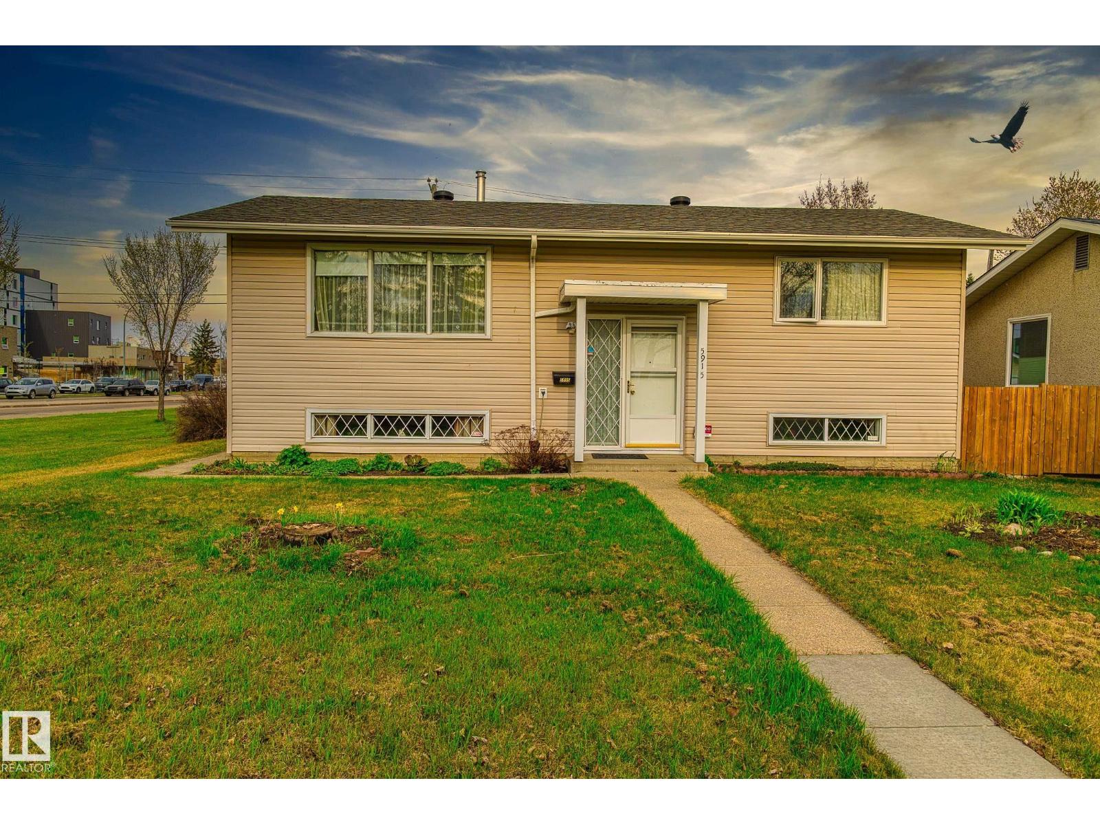 5915 115 ST NW, edmonton, Alberta