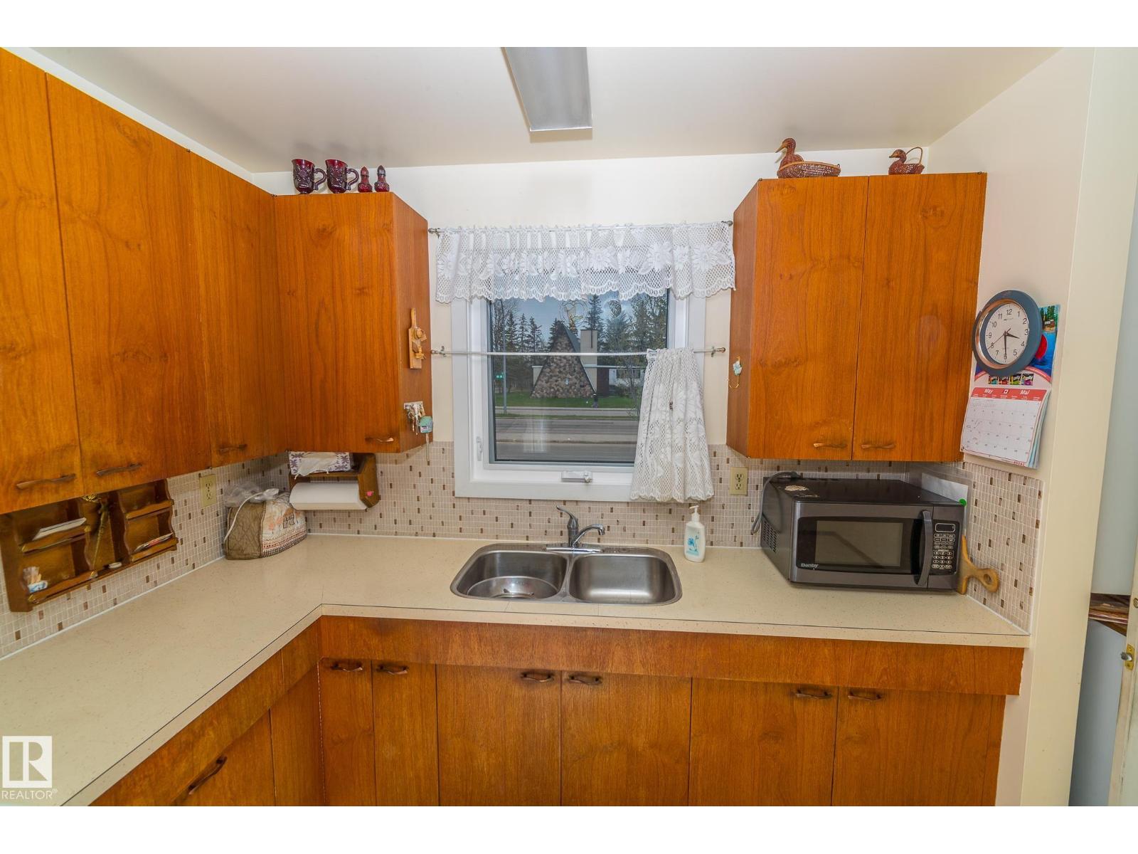 5915 115 St Nw, Edmonton, Alberta  T6H 3P6 - Photo 26 - E4486952