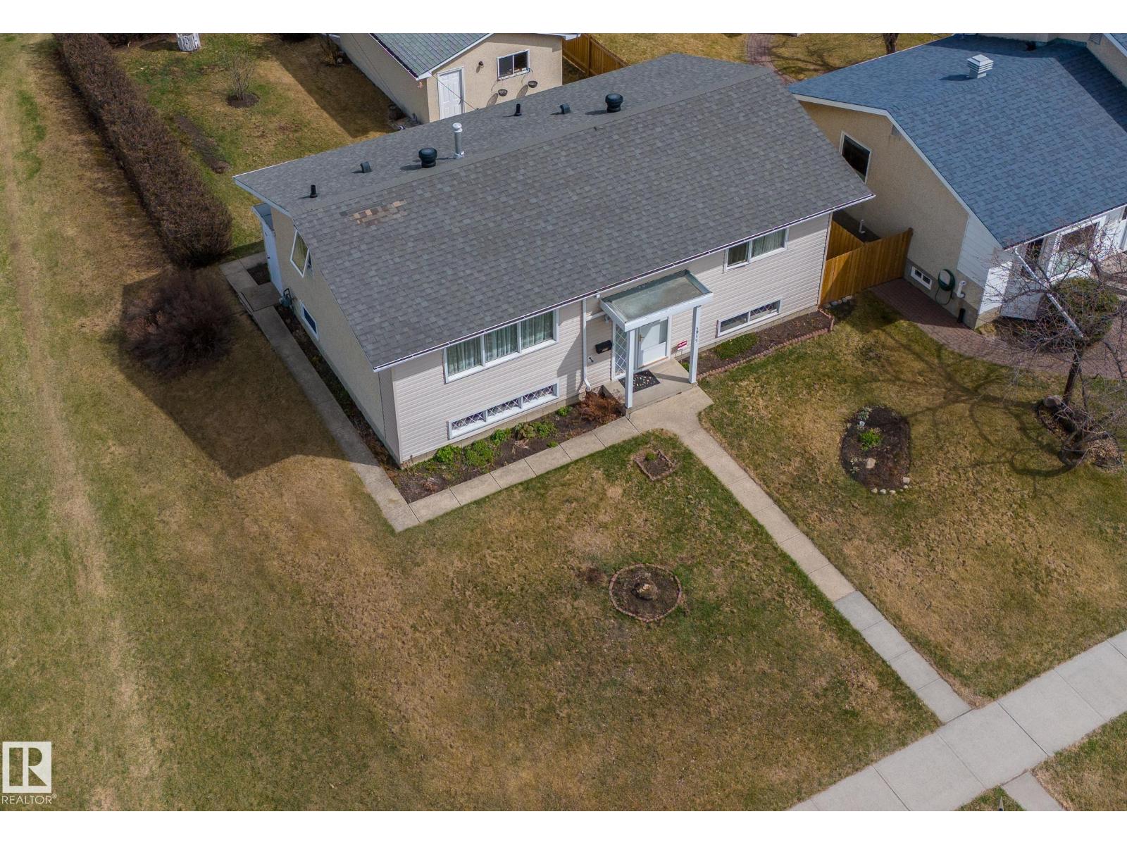 5915 115 St Nw, Edmonton, Alberta  T6H 3P6 - Photo 9 - E4486952