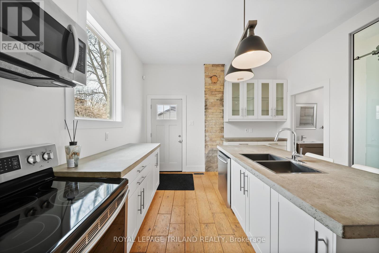 239 Colborne Street, London East, Ontario  N6B 2S4 - Photo 8 - X13109270
