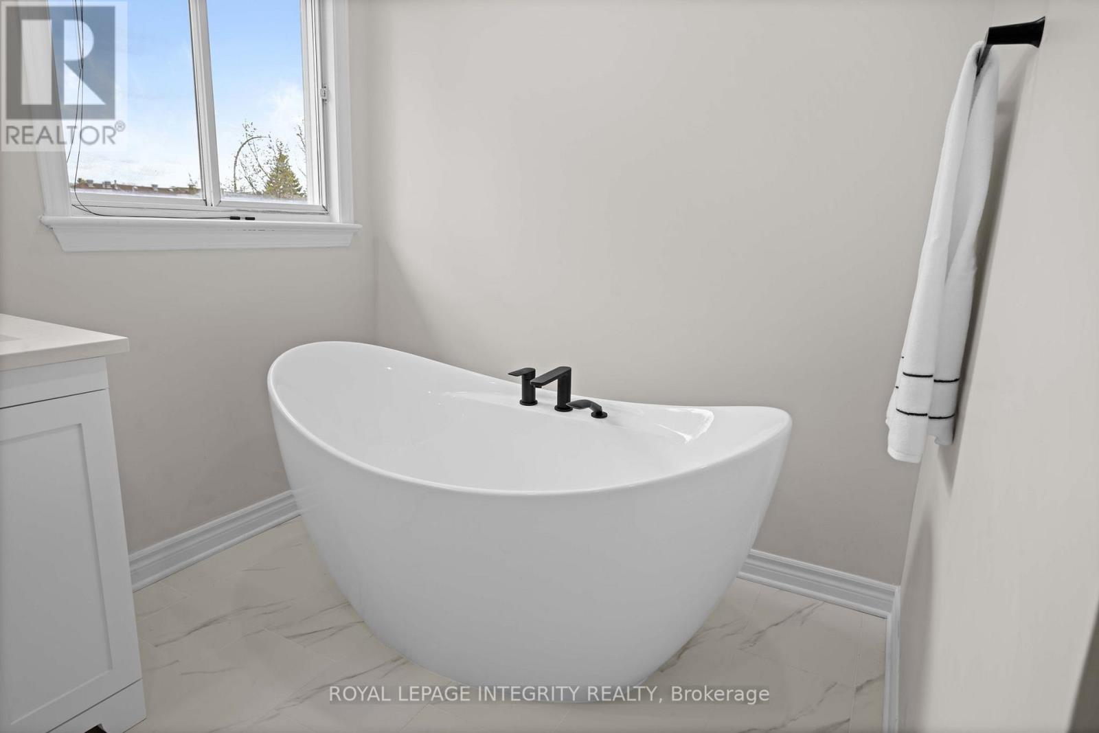 41 Bramblewood Crescent N, Ottawa, Ontario  K2M 2H2 - Photo 37 - X13109166