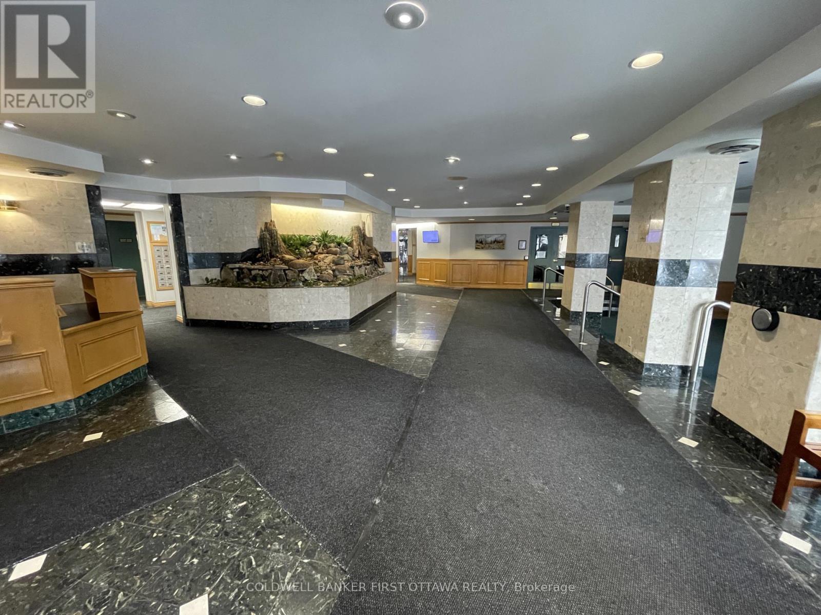 901 - 1025 Grenon Avenue, Ottawa, Ontario  K2B 8S5 - Photo 2 - X13109236