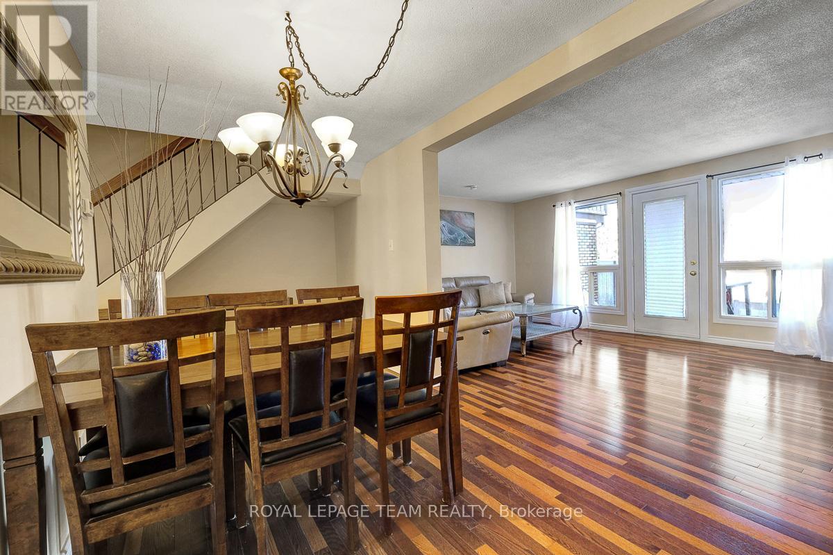 35 - 2027 Stonehenge Crescent, Ottawa, Ontario  K1B 4N7 - Photo 11 - X13109252