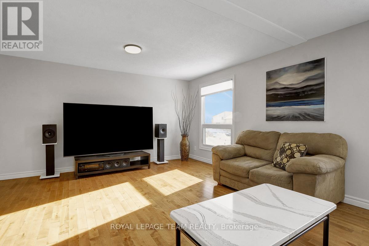 35 - 2027 Stonehenge Crescent, Ottawa, Ontario  K1B 4N7 - Photo 16 - X13109252