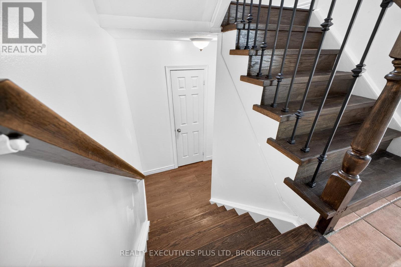 389 Wright Crescent, Niagara-On-The-Lake (Glendale), Ontario  L0S 1J0 - Photo 29 - X13109204