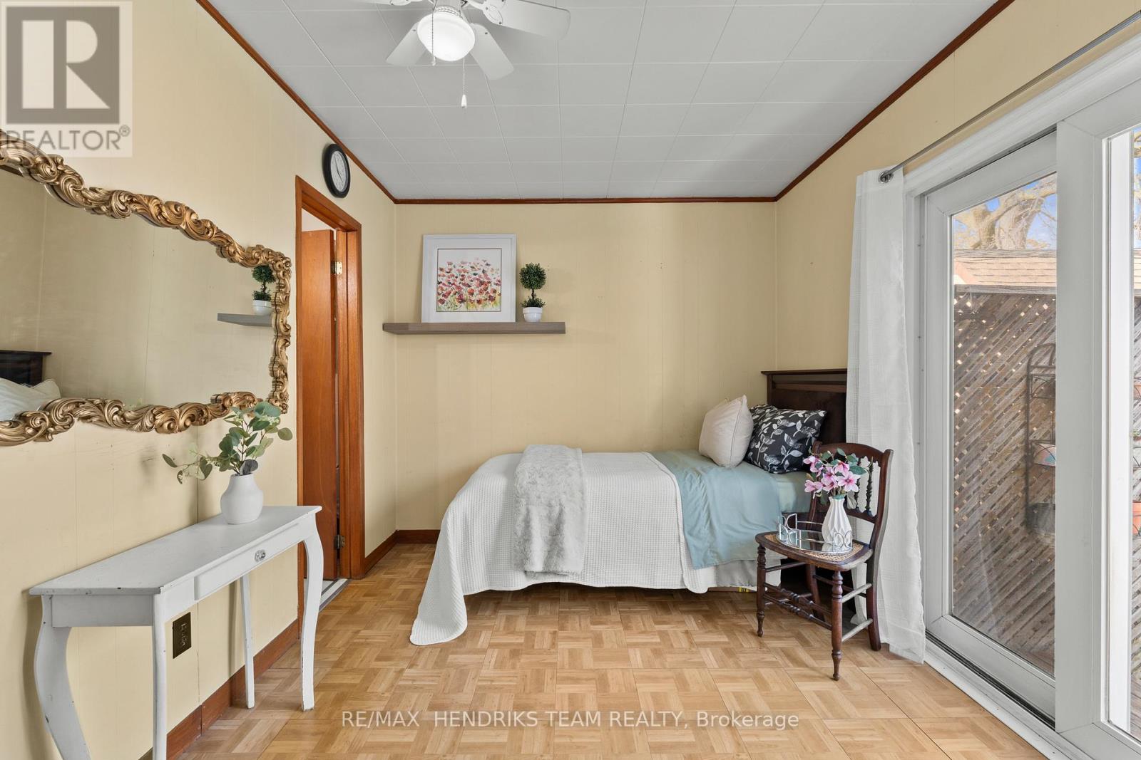 70 Carleton Street N, Thorold, Ontario  L2V 2A7 - Photo 15 - X13109234