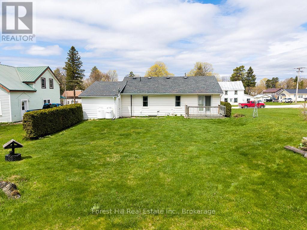 580304 60 Side Road, Chatsworth, Ontario  N0H 1C0 - Photo 4 - X13109268