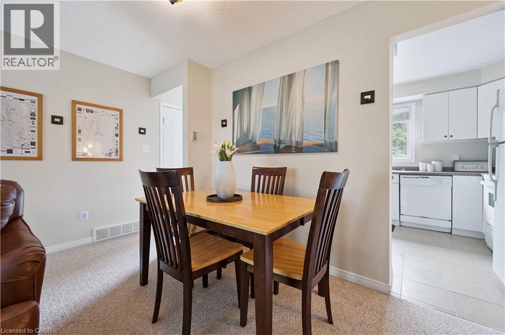 255 Camelot Court Unit# 2, Waterloo, Ontario  N2K 3G1 - Photo 13 - 40821349