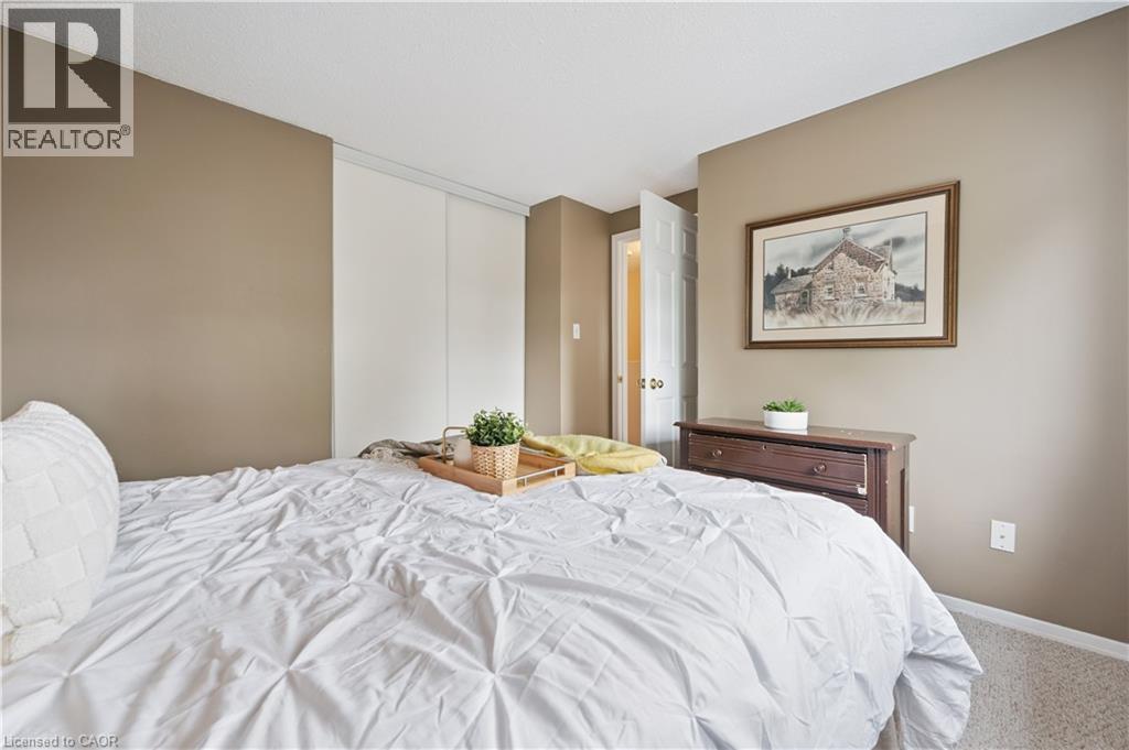 255 Camelot Court Unit# 2, Waterloo, Ontario  N2K 3G1 - Photo 23 - 40821349