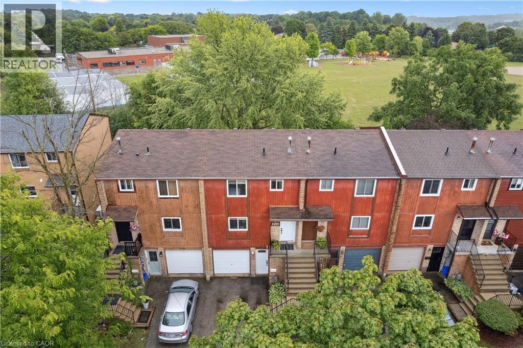 255 Camelot Court Unit# 2, Waterloo, Ontario  N2K 3G1 - Photo 39 - 40821349
