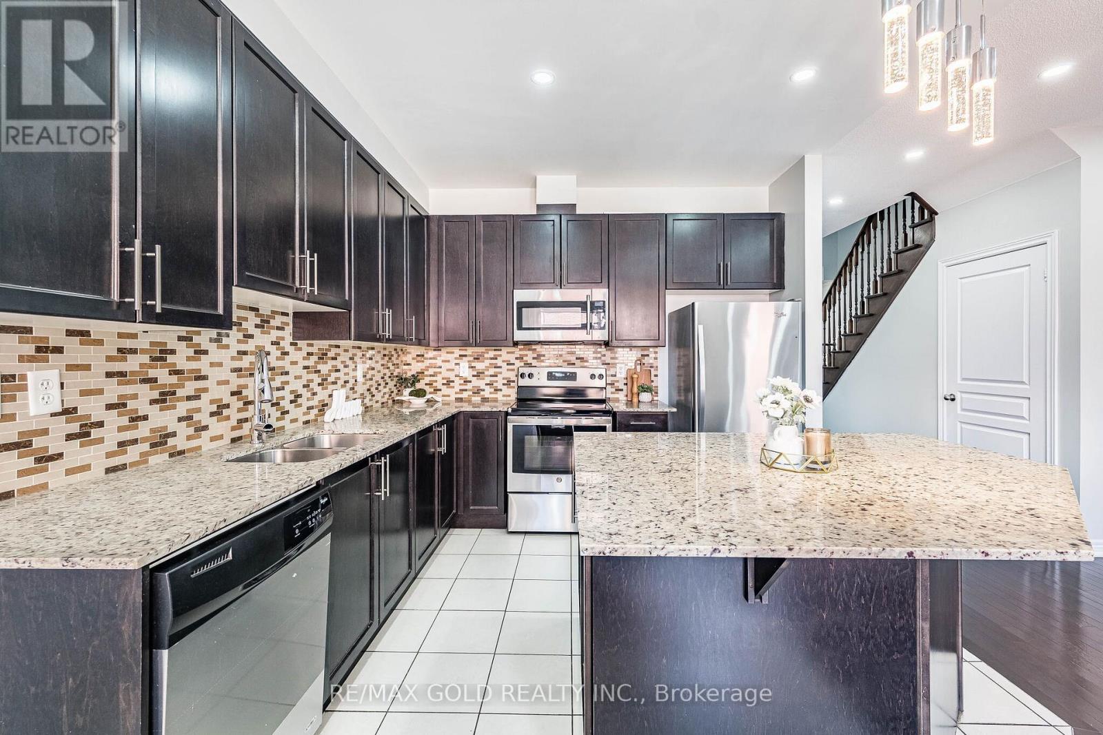 17 Primo Road, Brampton, Ontario  L7A 0Z9 - Photo 20 - W13106818