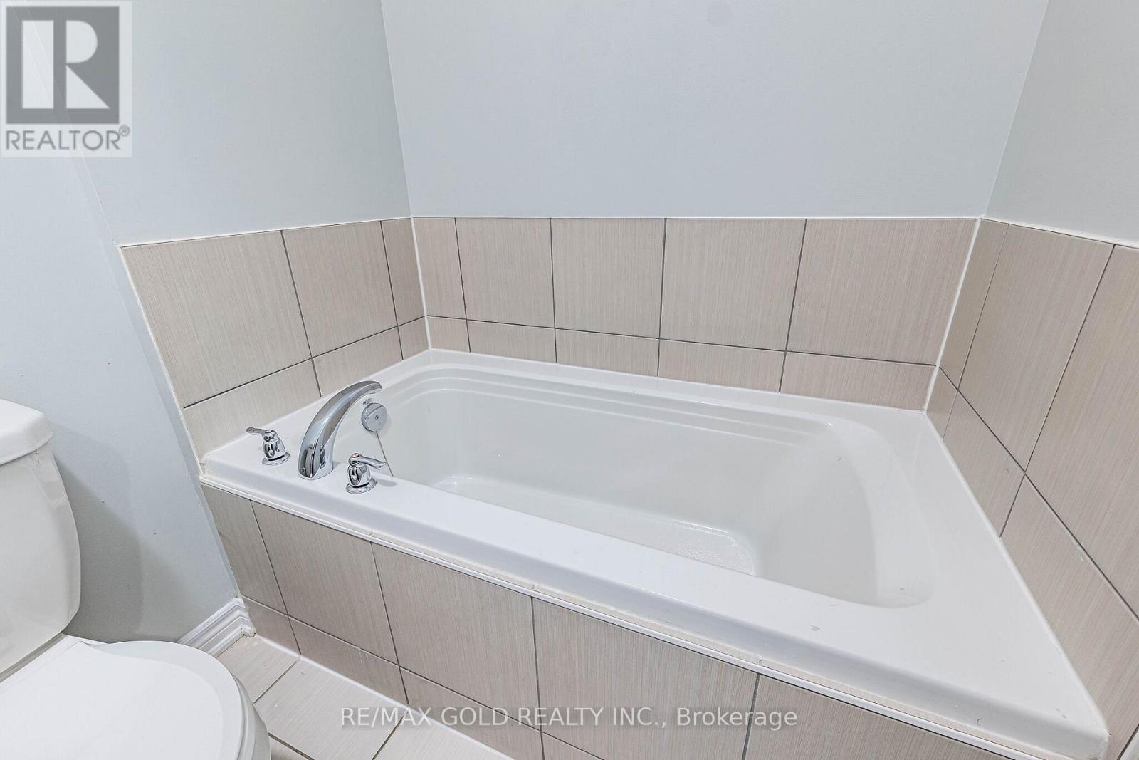 17 Primo Road, Brampton, Ontario  L7A 0Z9 - Photo 27 - W13106818