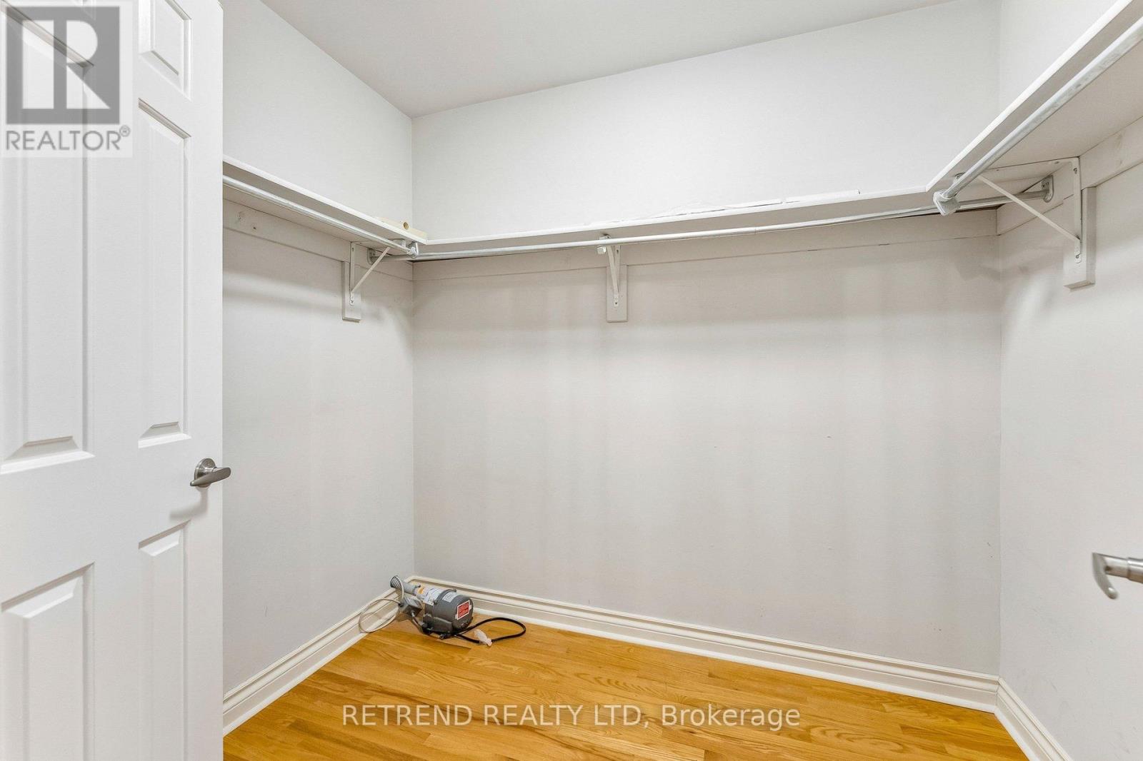 111 Hillcrest Avenue, Toronto, Ontario  M2N 3N8 - Photo 30 - C13109162
