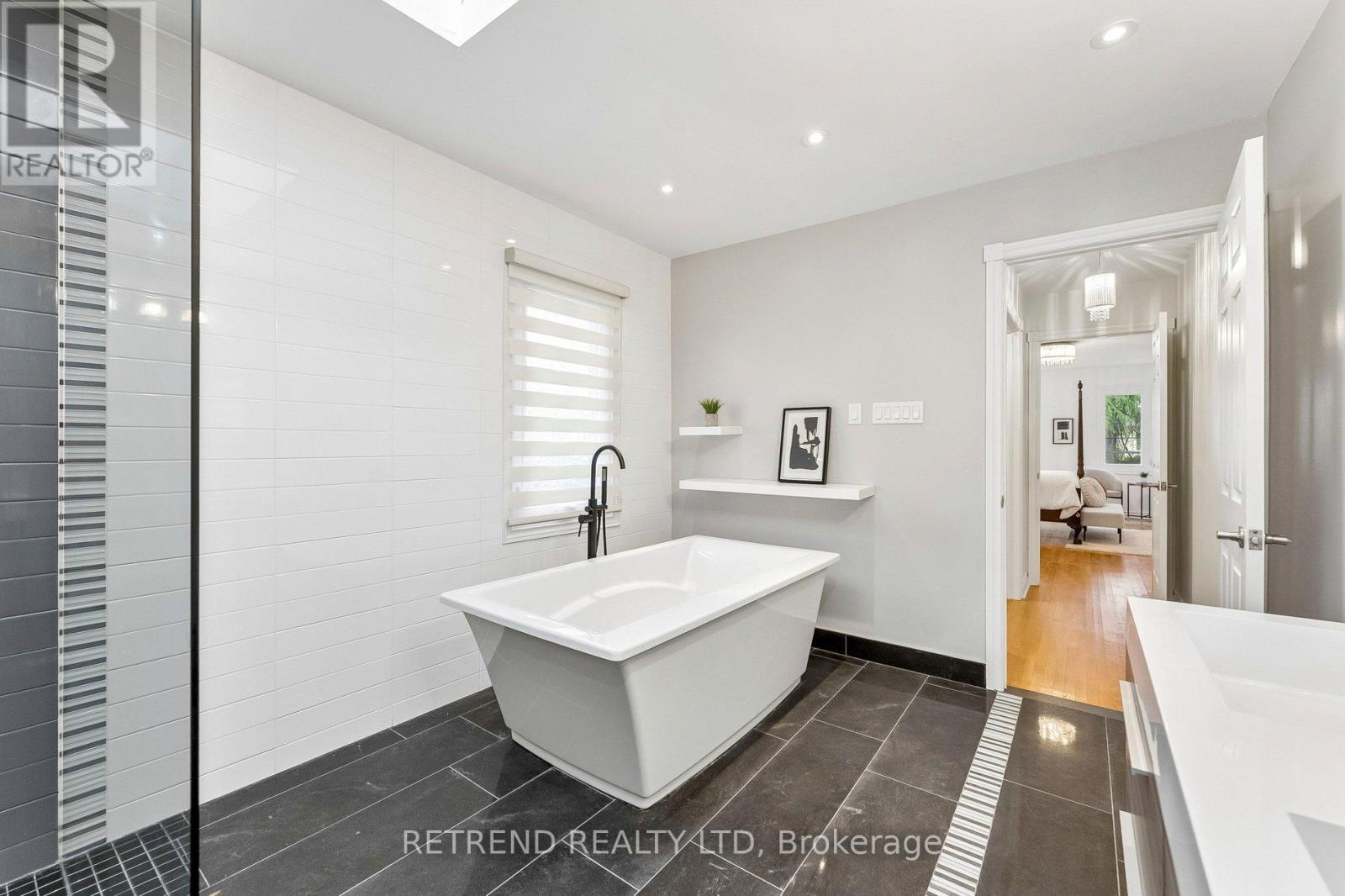 111 Hillcrest Avenue, Toronto, Ontario  M2N 3N8 - Photo 31 - C13109162