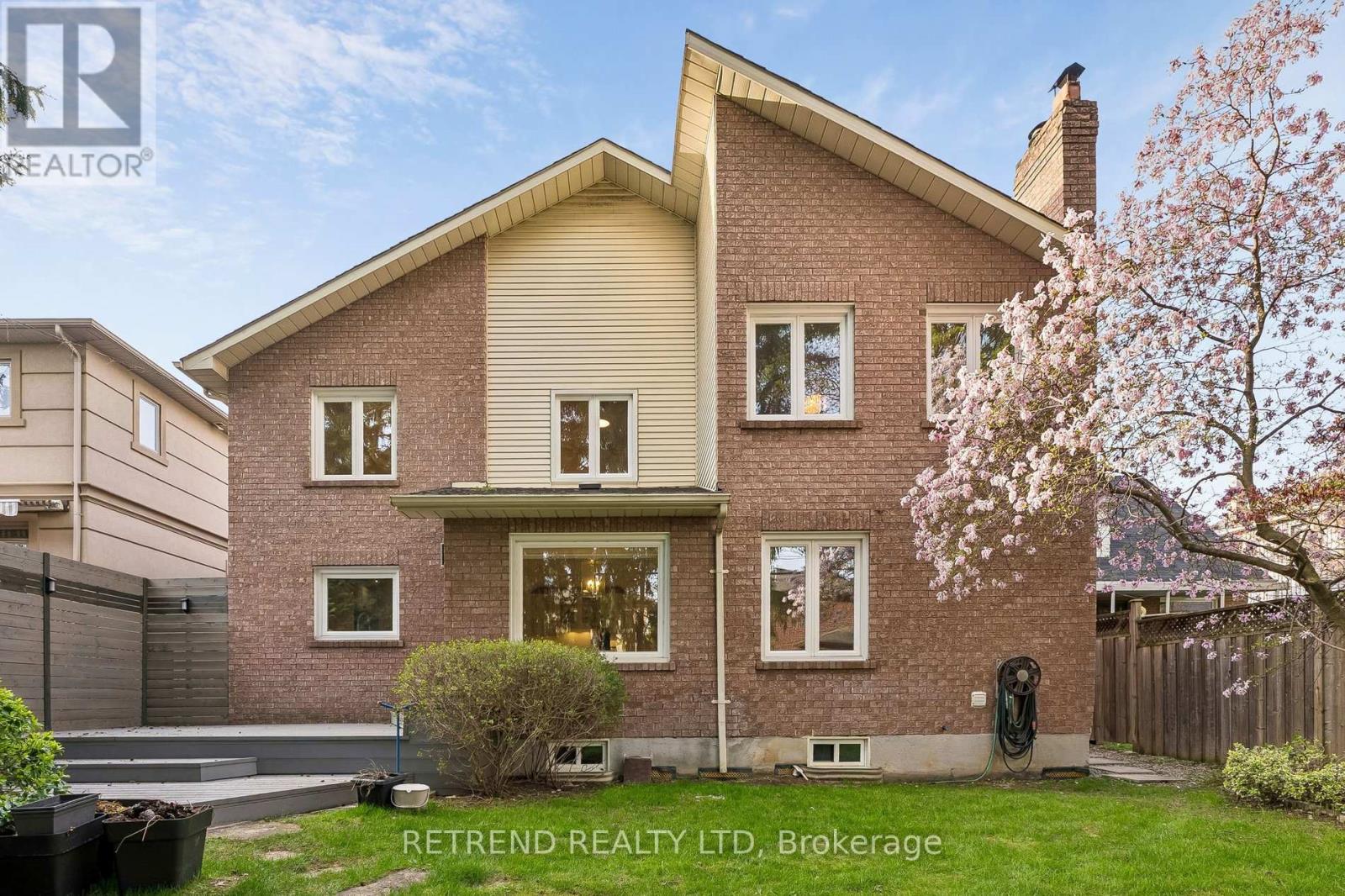 111 Hillcrest Avenue, Toronto, Ontario  M2N 3N8 - Photo 46 - C13109162
